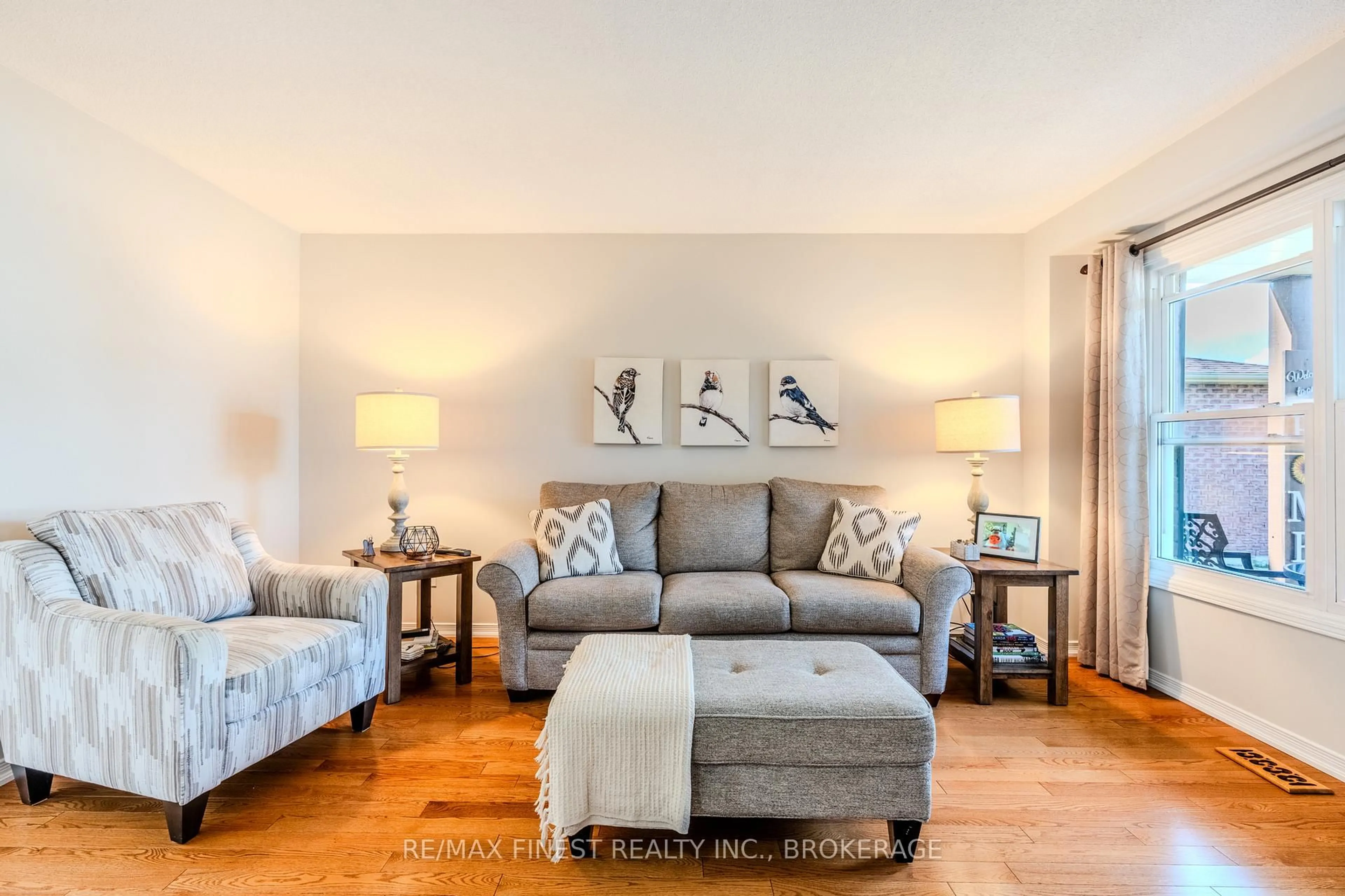 Living room with furniture, unknown for 128 Reed Dr, Ajax Ontario L1S 6V2