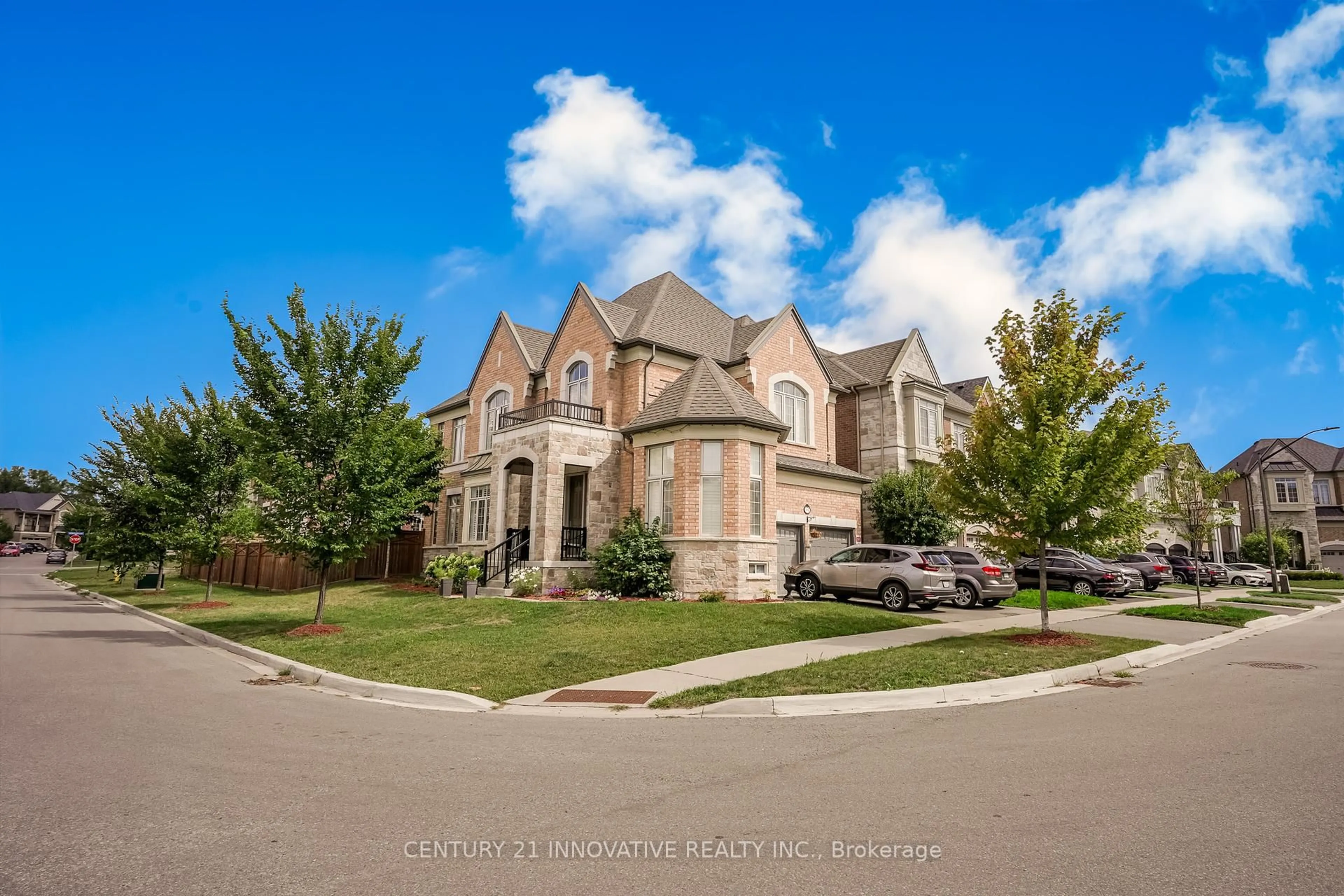 Home with brick exterior material, street for 94 Brabin Circ, Whitby Ontario L1P 0C1
