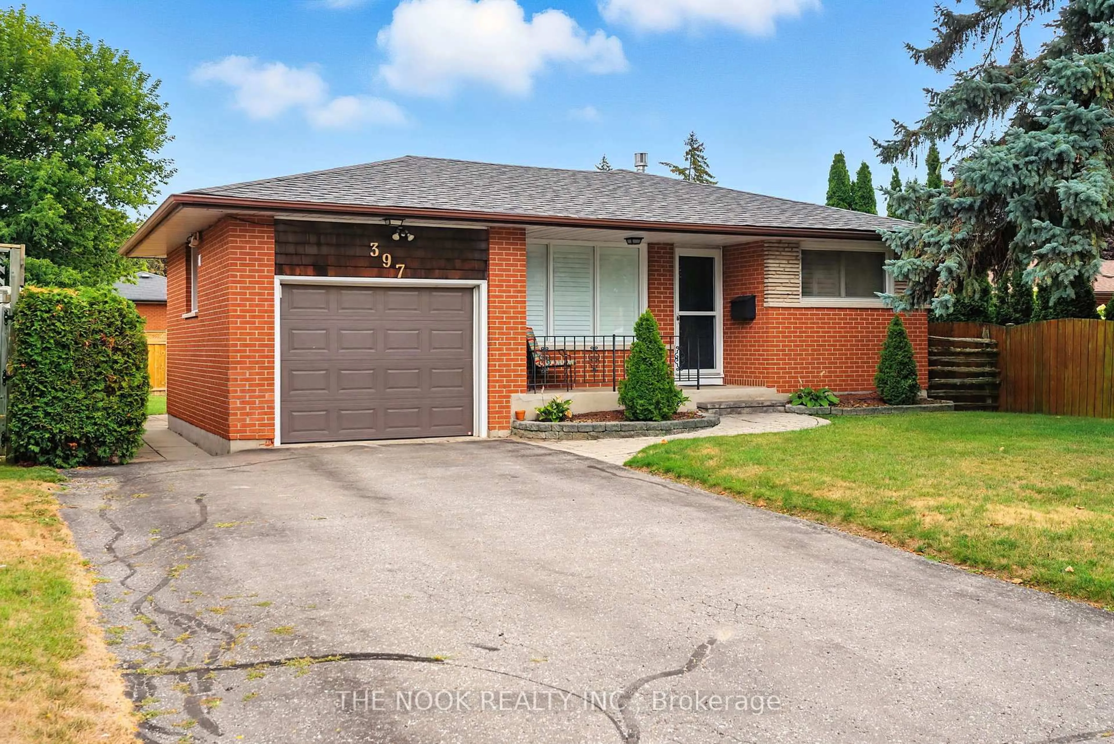 Home with brick exterior material, street for 397 Holcan Ave, Oshawa Ontario L1G 5X5