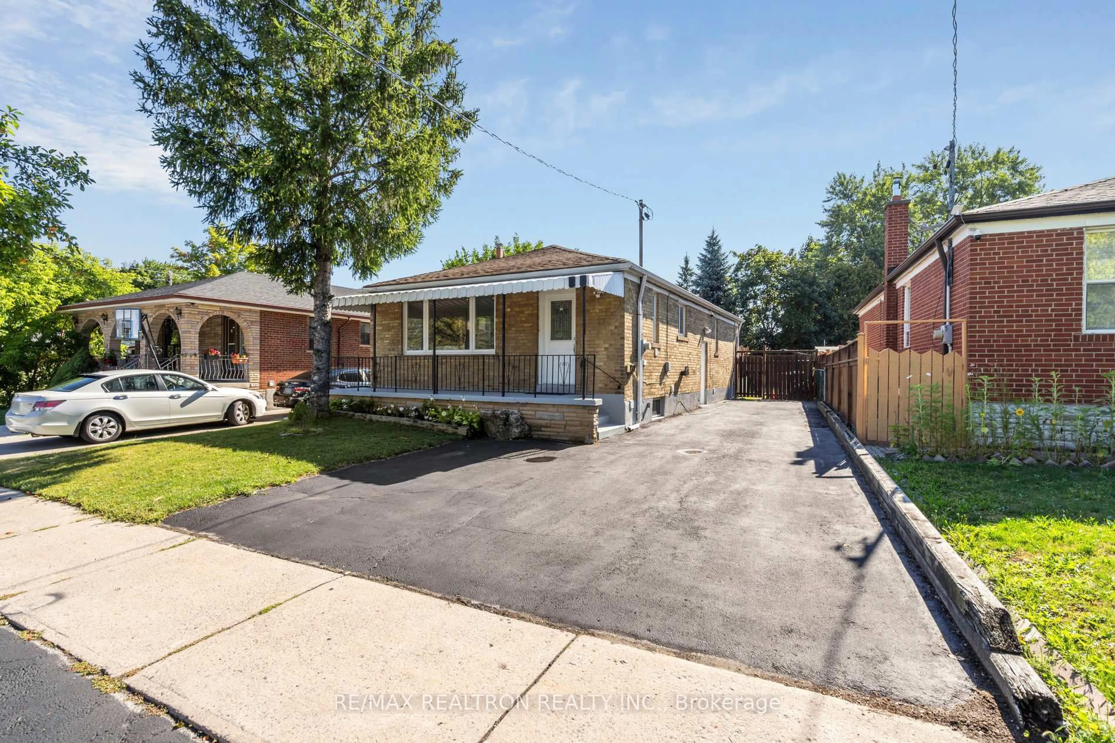 Home with brick exterior material, street for 22 Citadel Dr, Toronto Ontario M1K 4S4
