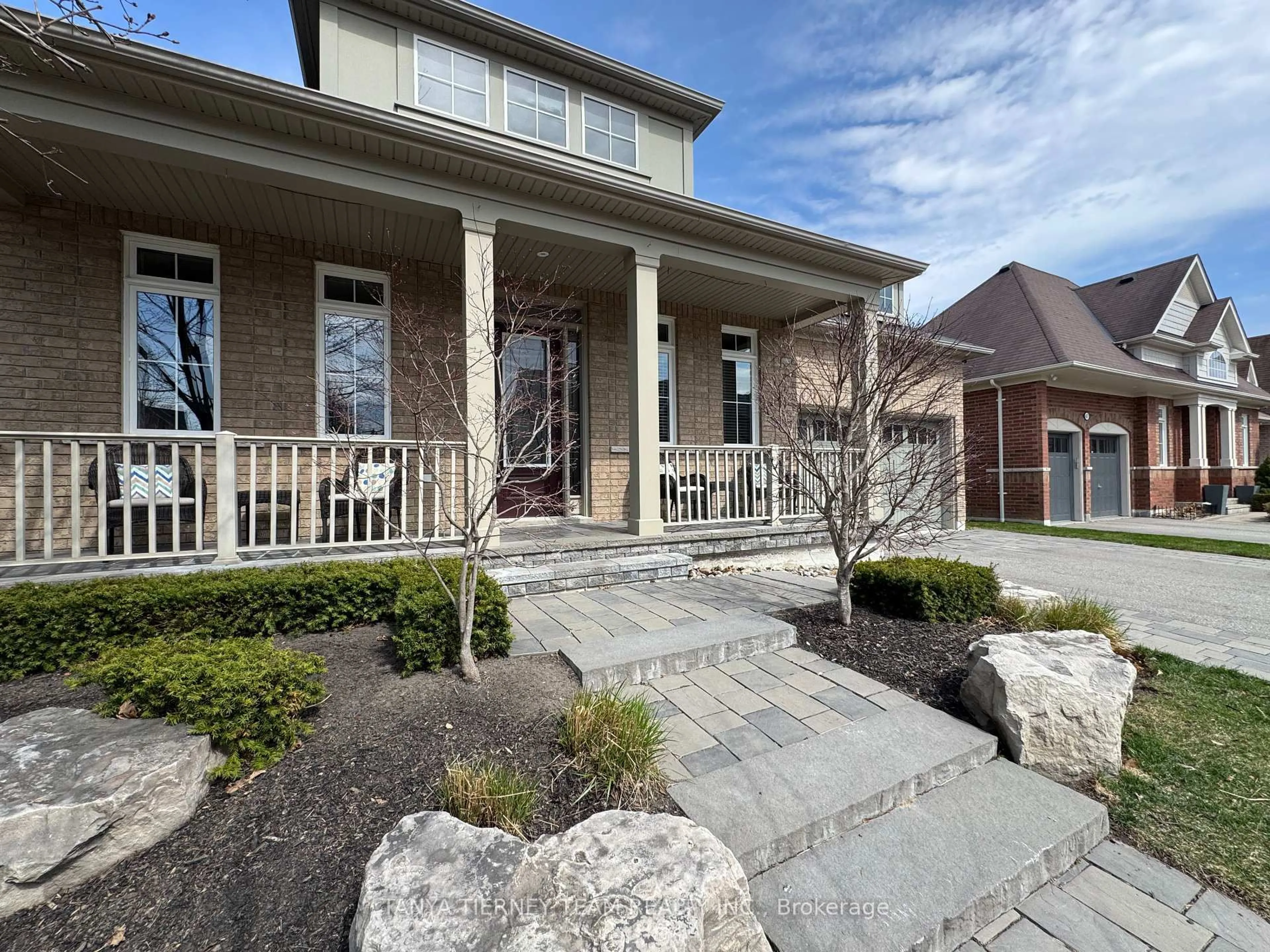 Home with brick exterior material, street for 49 Montana Cres, Whitby Ontario L1M 0G4