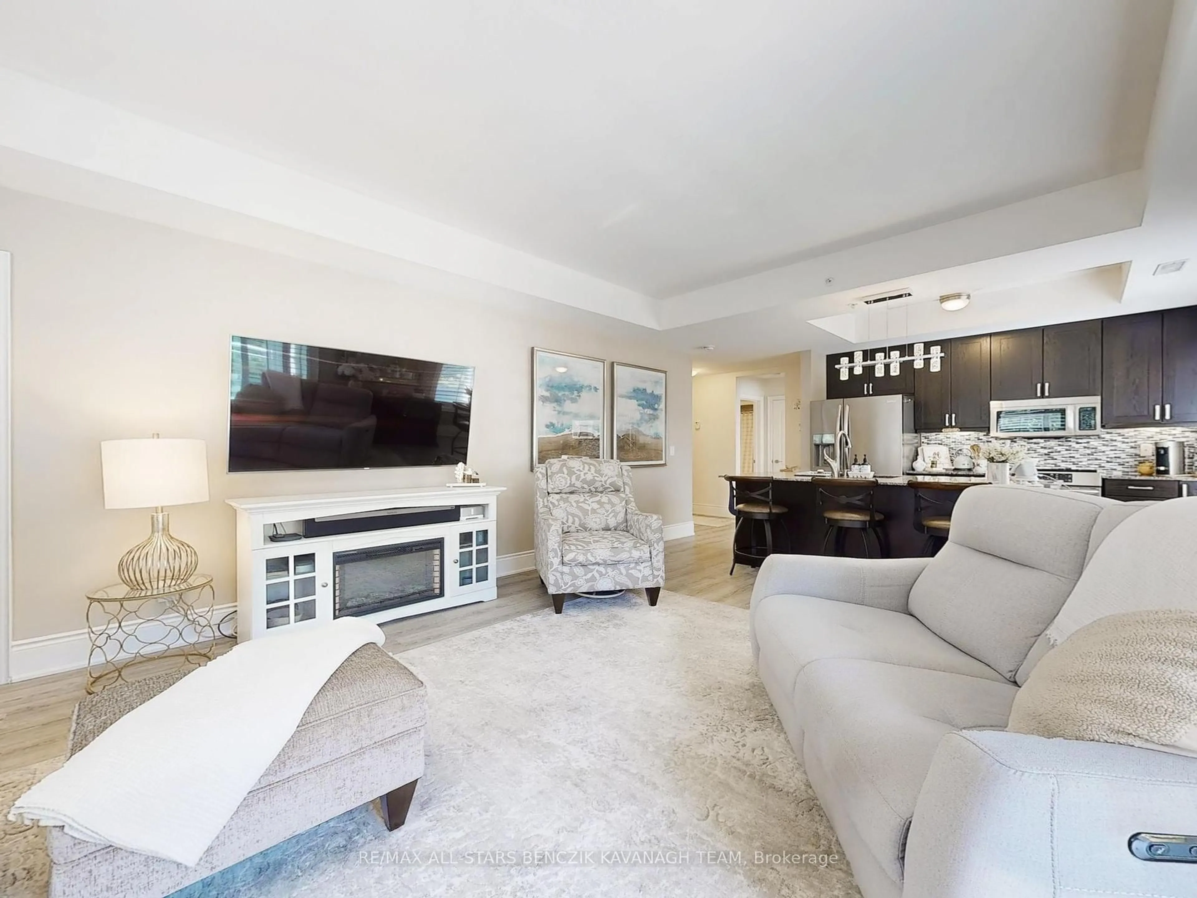 Living room with furniture, unknown for 680 Gordon St #206, Whitby Ontario L1N 0L2