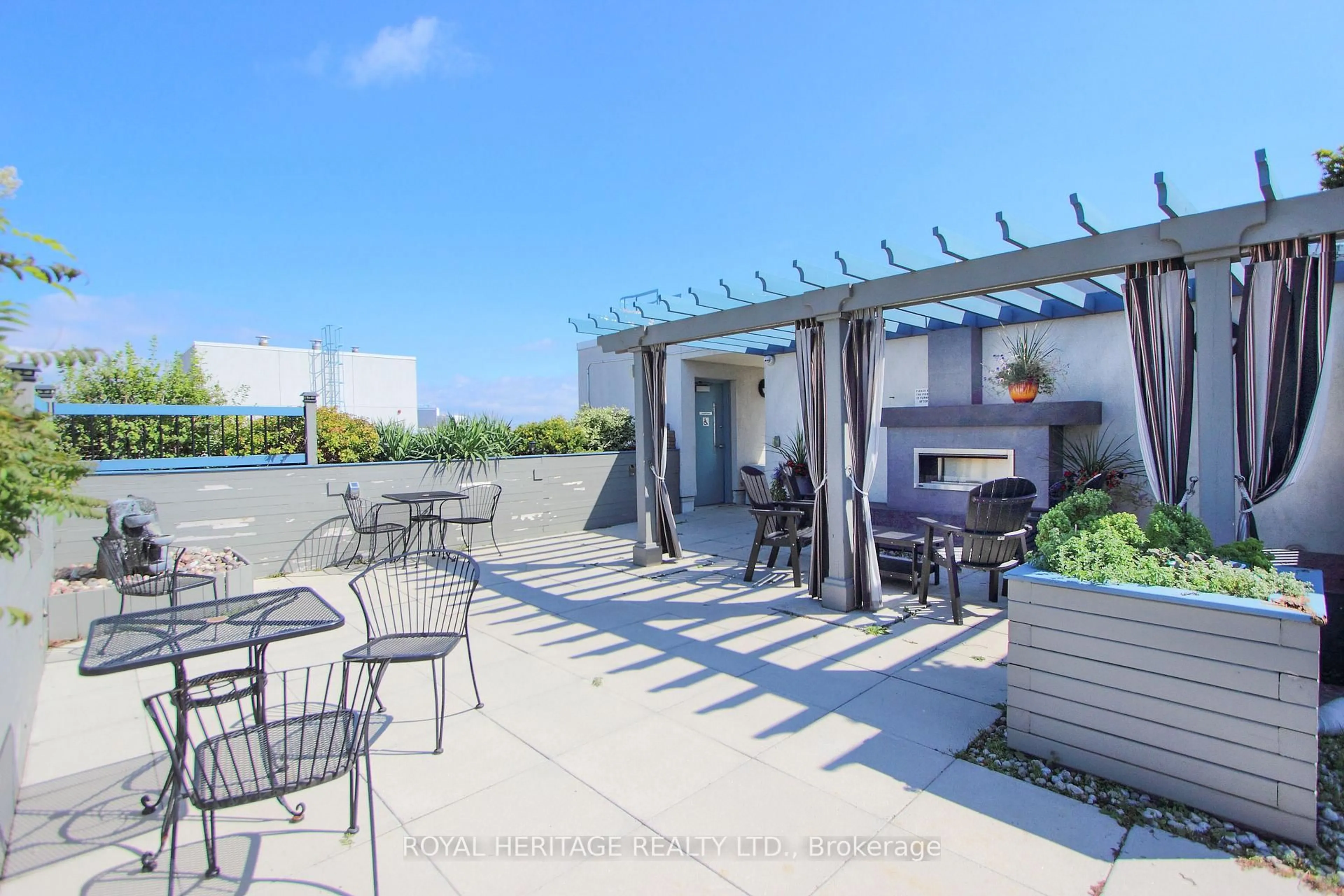 Patio, unknown for 340 Watson St St #1209, Whitby Ontario L1N 9G1