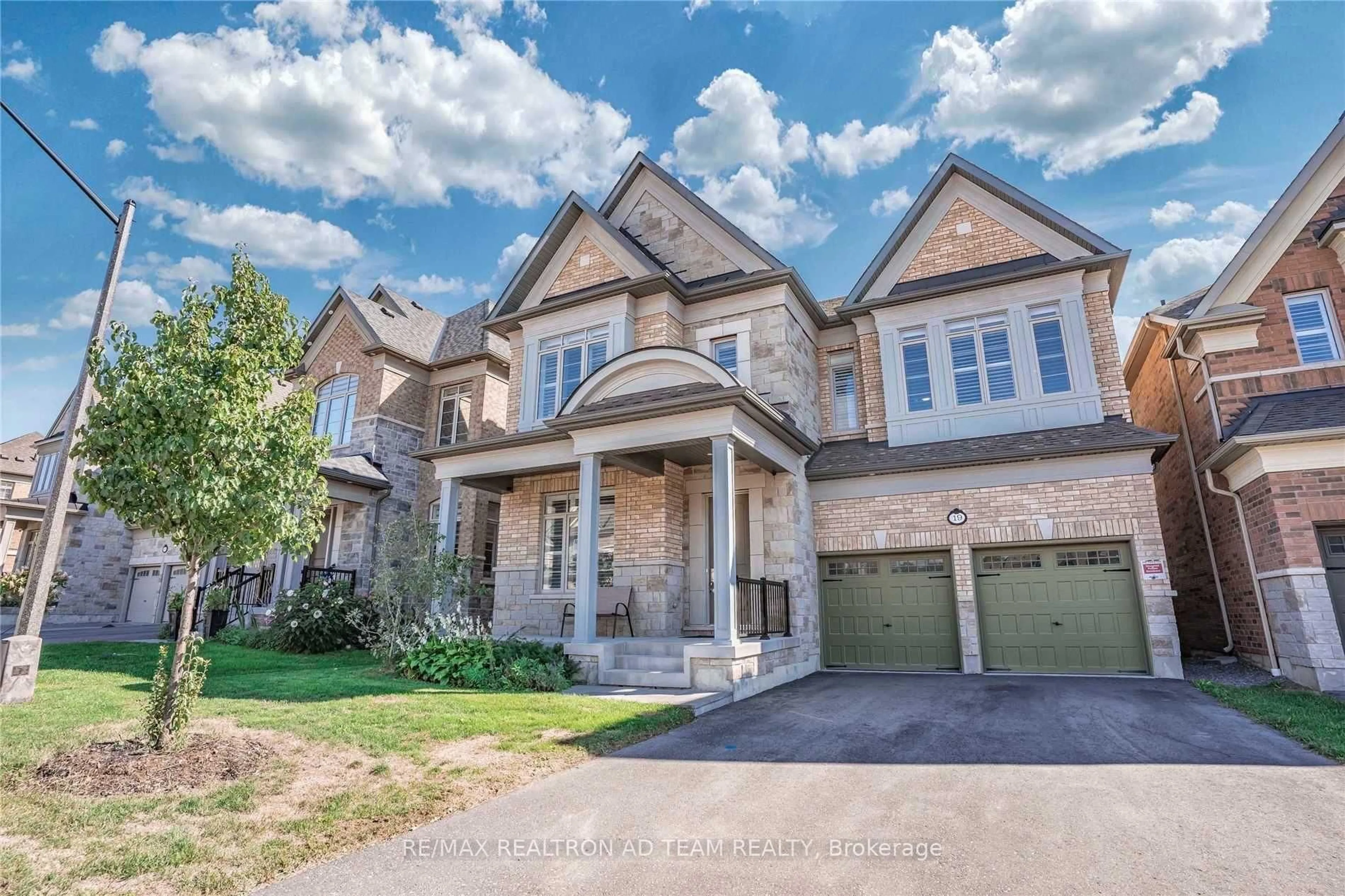 Home with brick exterior material, street for 19 Pennine Dr, Whitby Ontario L1P 0C3