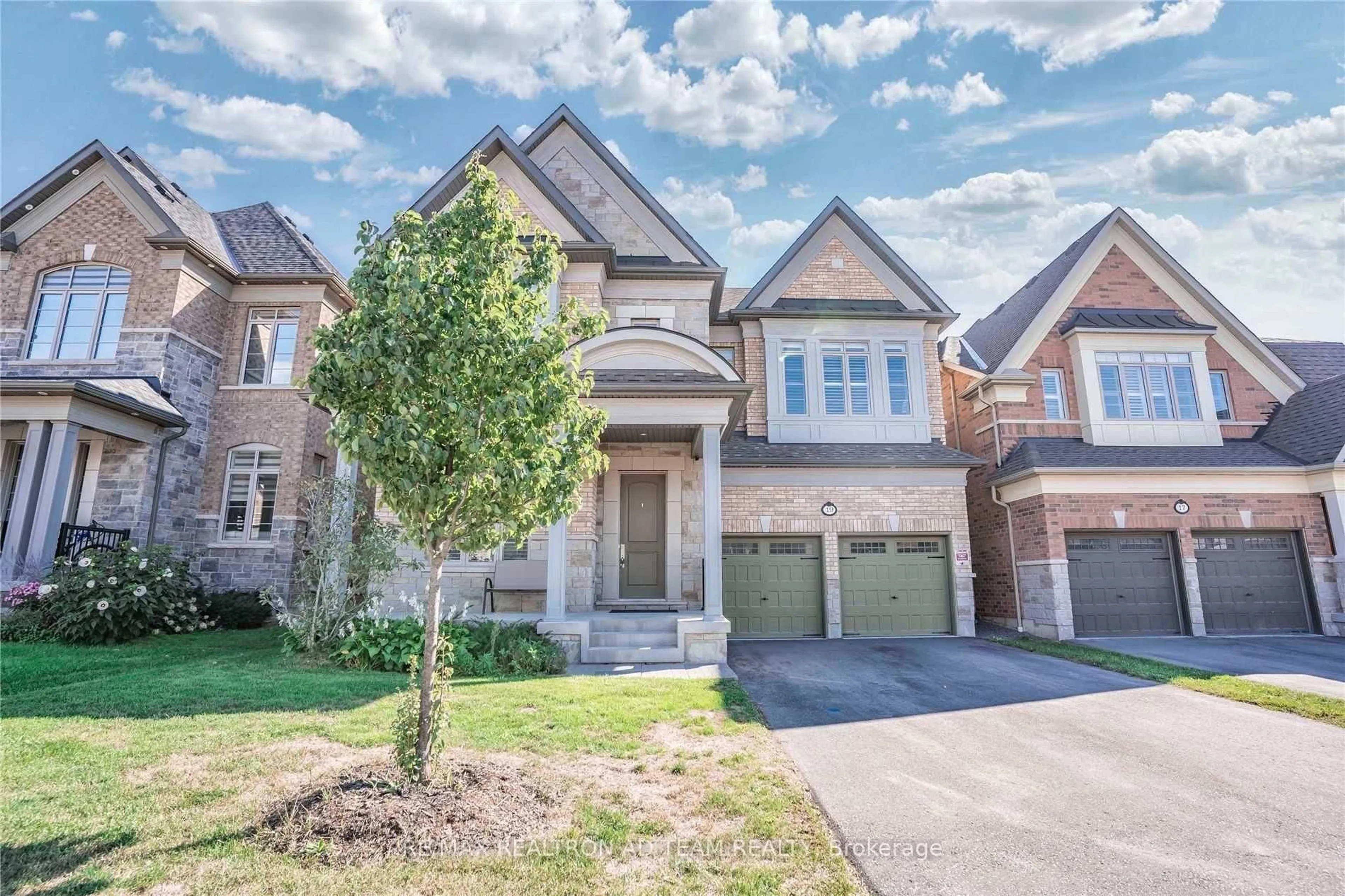 Home with brick exterior material, street for 19 Pennine Dr, Whitby Ontario L1P 0C3