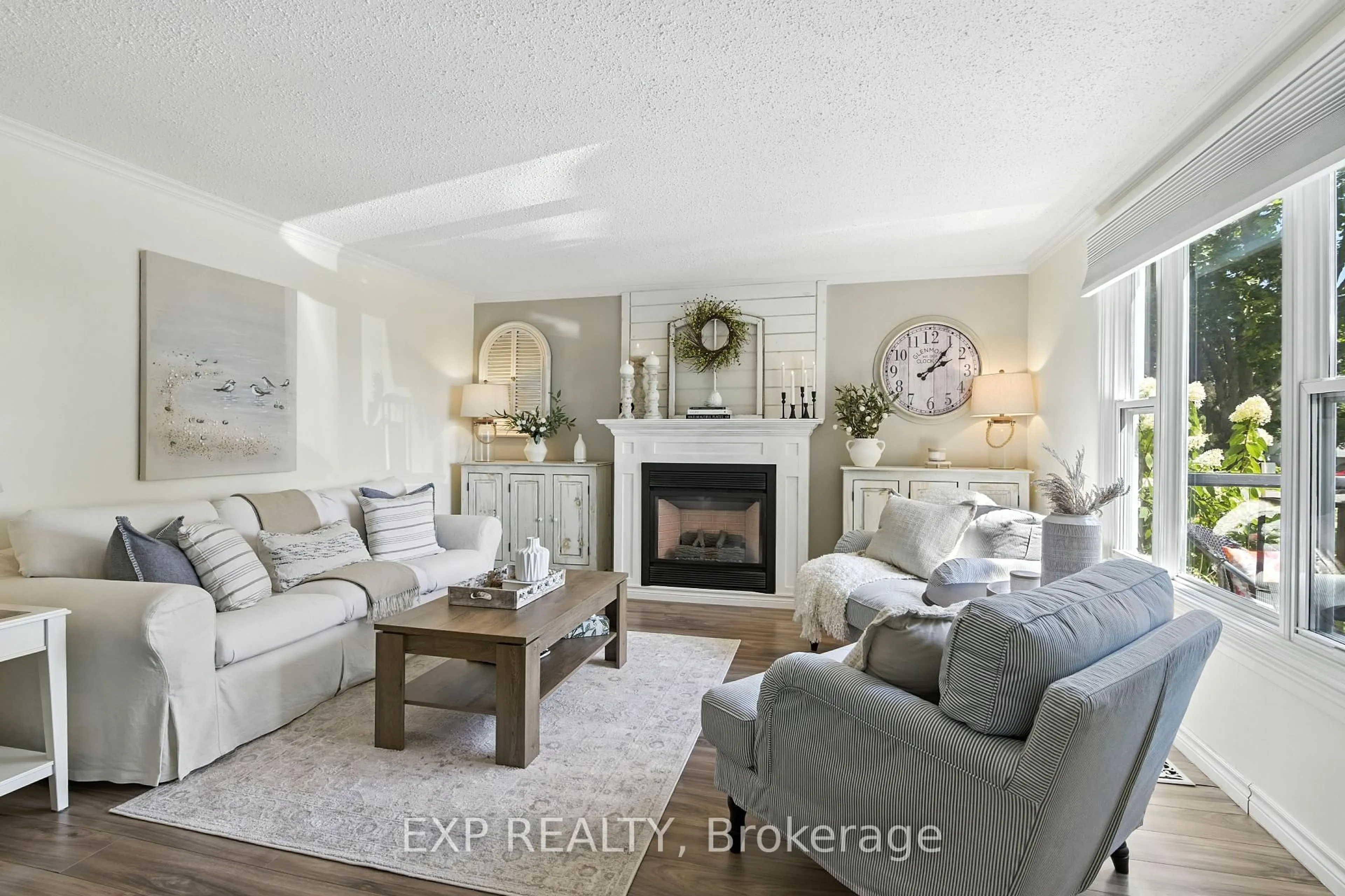 Living room with furniture, ceramic/tile floor for 44 Bluffs Rd, Clarington Ontario L1B 1A3
