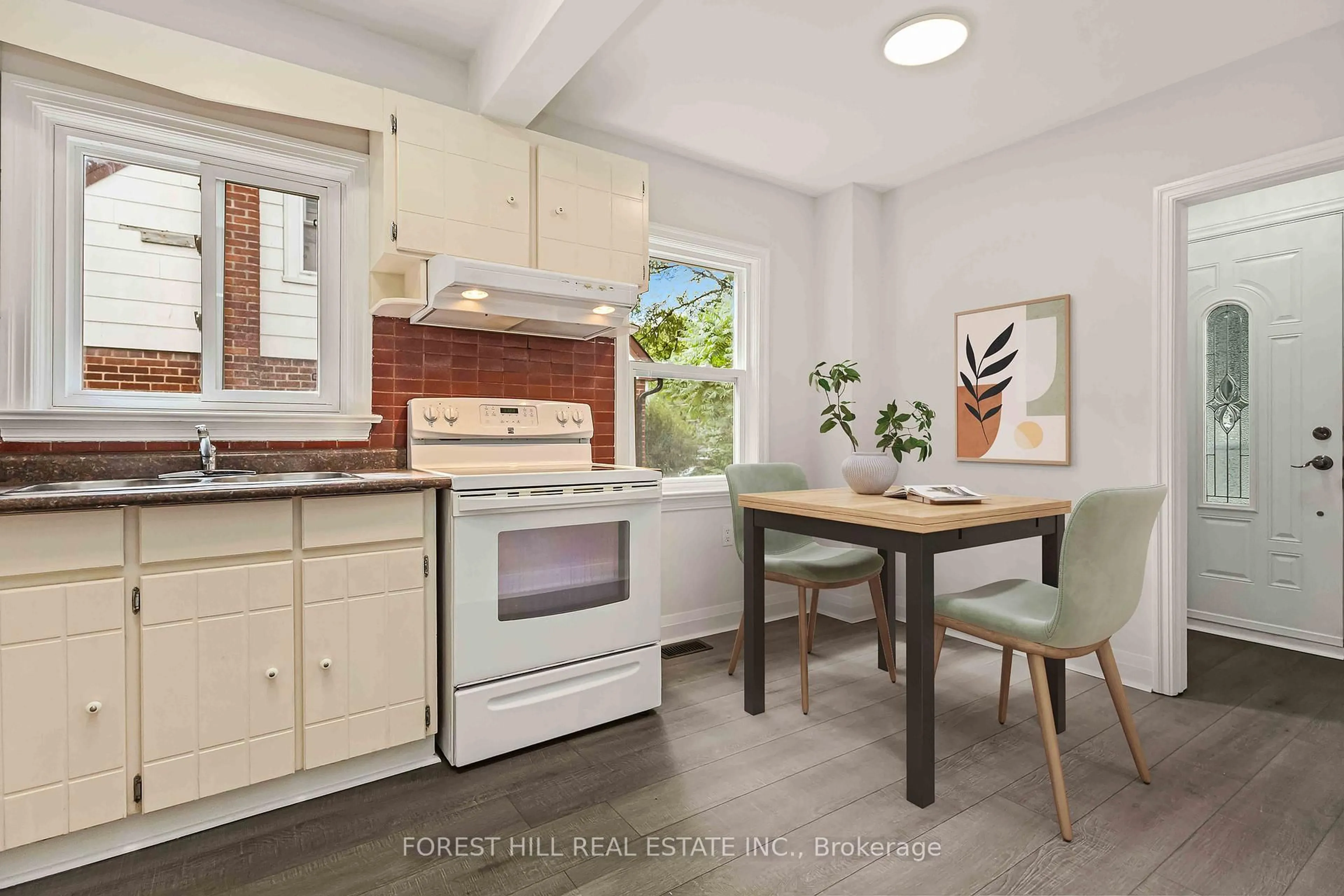 Standard kitchen, ceramic/tile floor for 23 Kingswell Cres, Toronto Ontario M1L 3E2