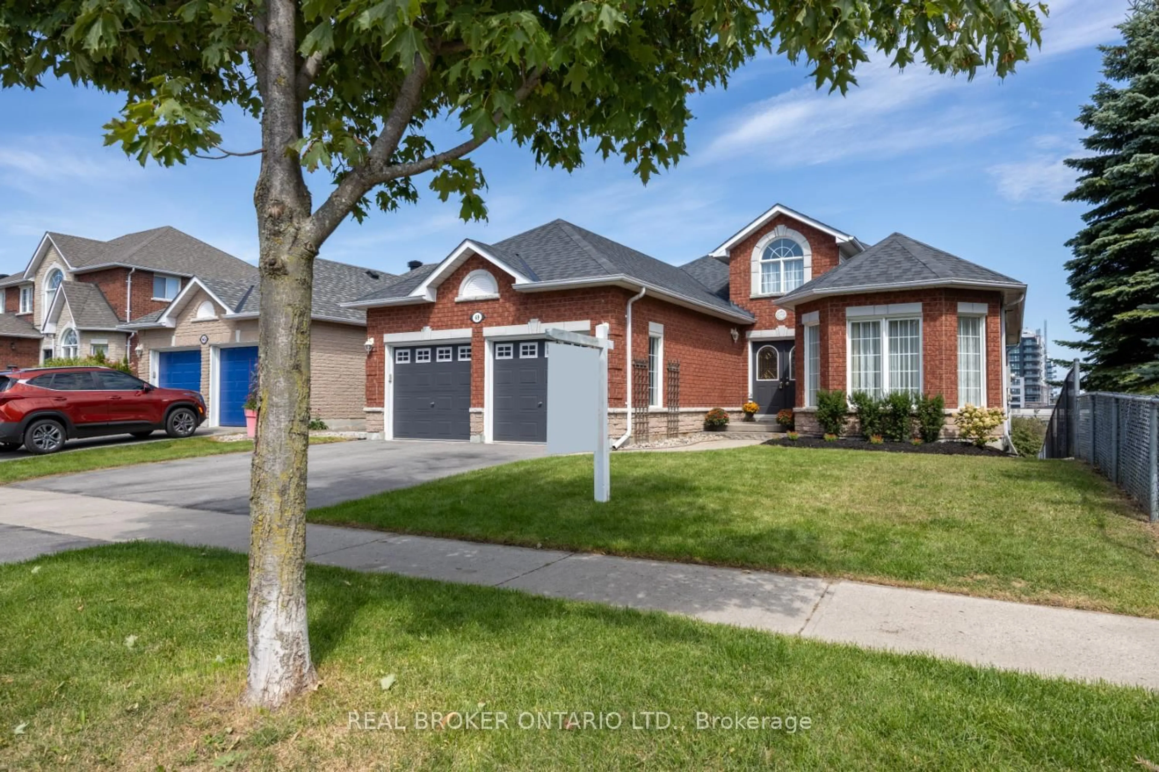 Home with brick exterior material, street for 69 Padfield Dr, Clarington Ontario L1C 5E7