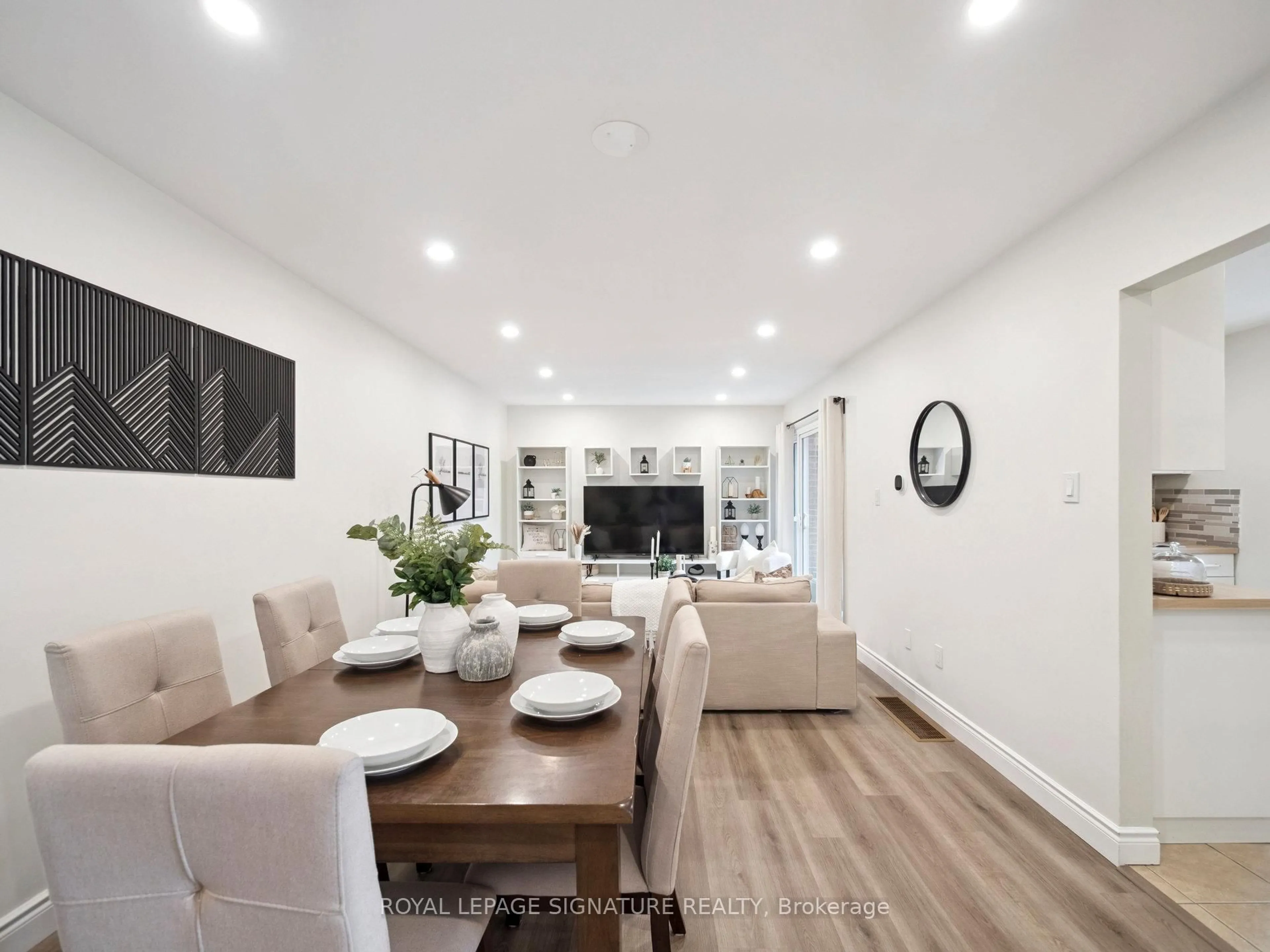 Unknown for 103 Dovedale Dr #41, Whitby Ontario L1N 1Z7
