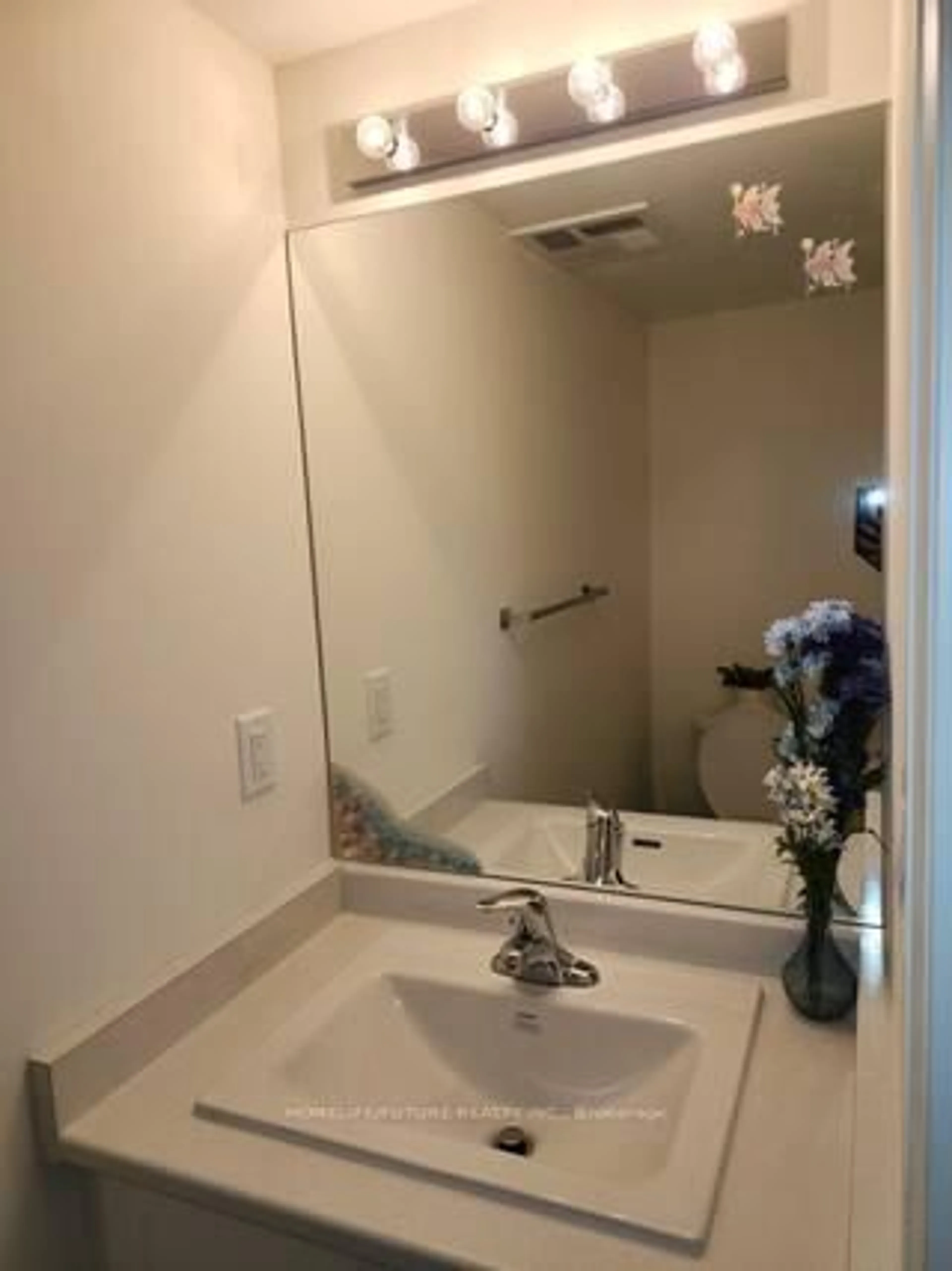A pic of a room for 16C Lookout Dr #16C, Clarington Ontario L1C 5E7
