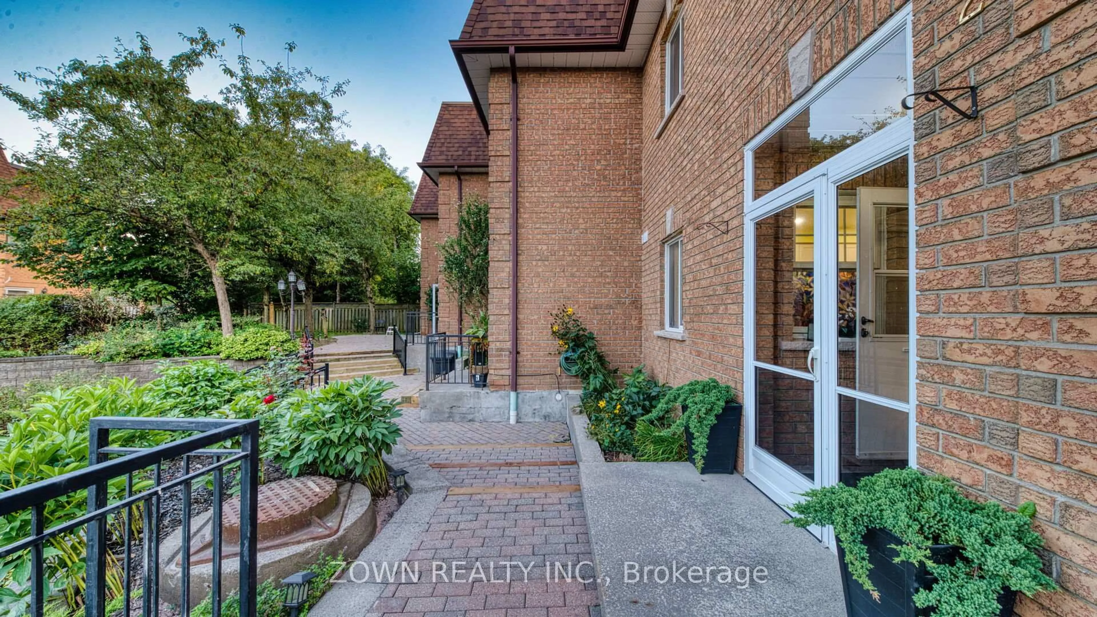 Home with brick exterior material, unknown for 6 Mason Rd #2, Toronto Ontario M1M 3P8