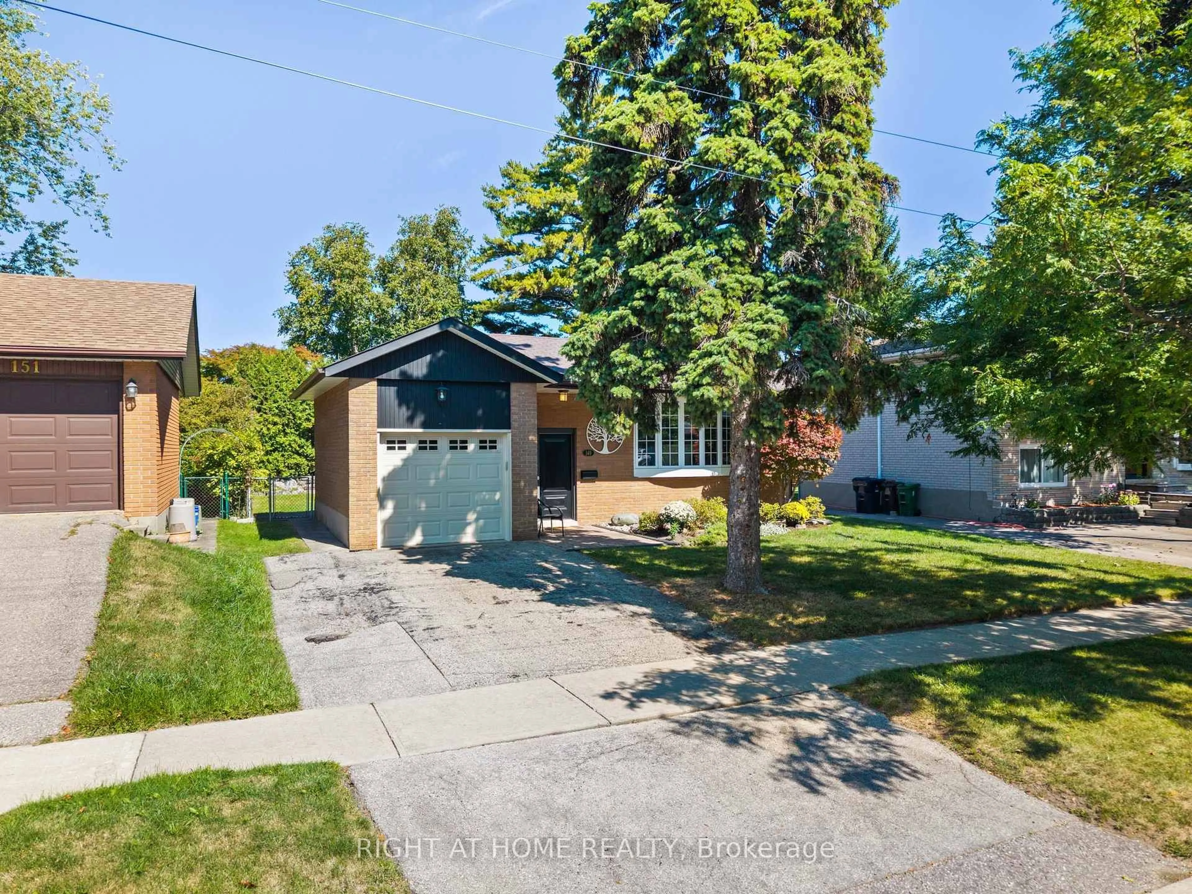 A pic from outside/outdoor area/front of a property/back of a property/a pic from drone, street for 149 Greyabbey Tr, Toronto Ontario M1E 1W2