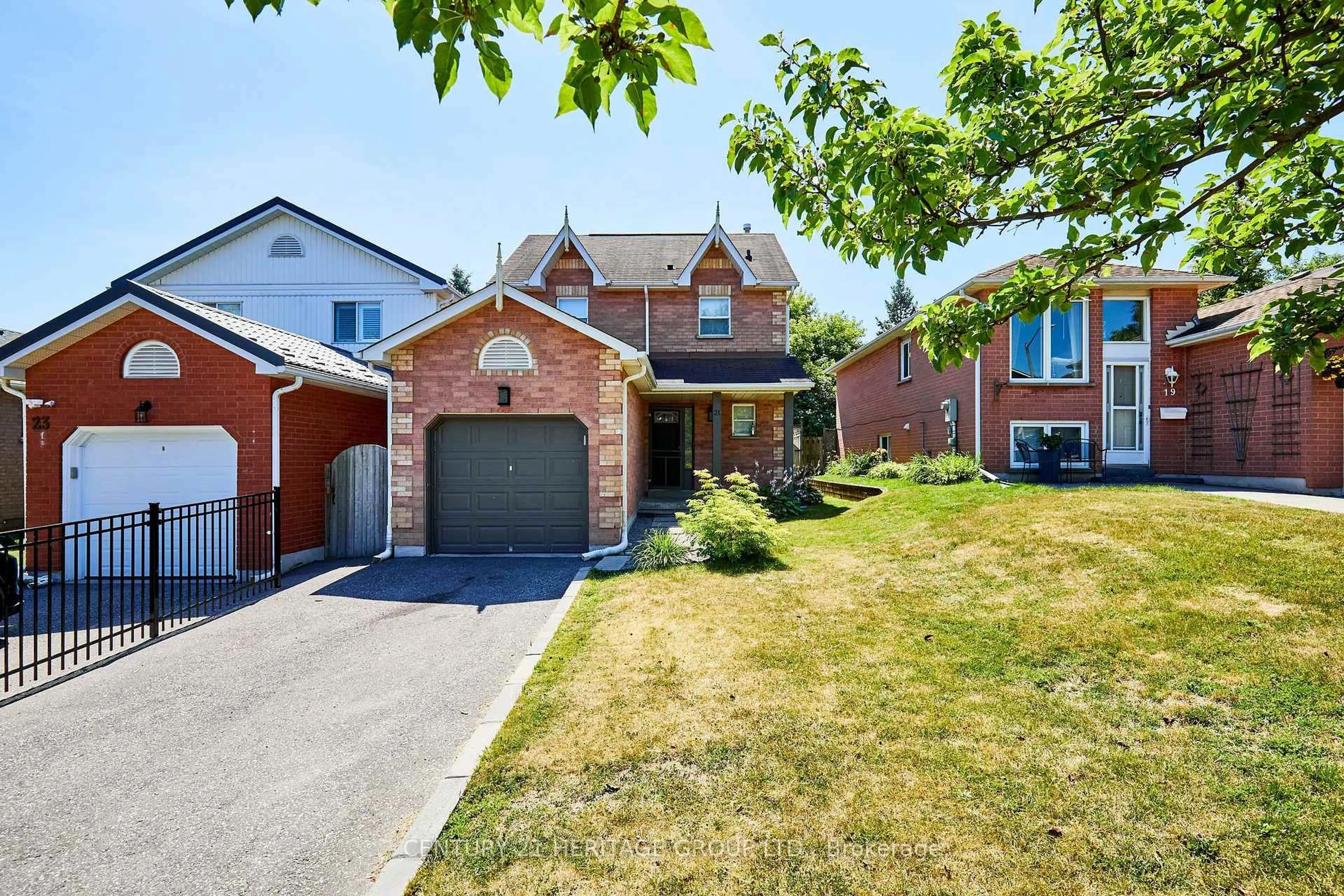 Home with brick exterior material, street for 21 Tucker Rd, Clarington Ontario L1C 4M2