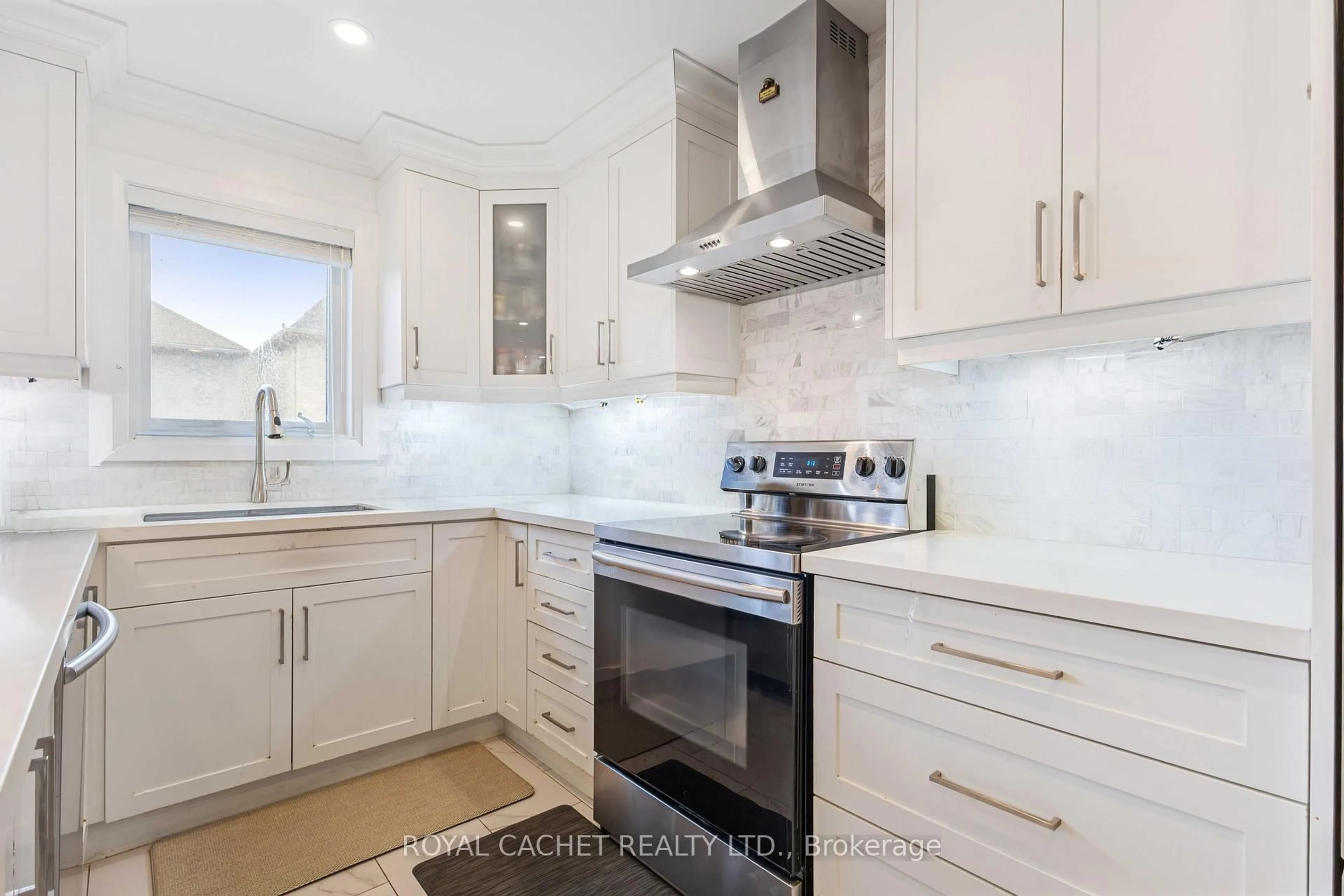 Unknown for 20 Gaskin St, Ajax Ontario L1Z 0R5