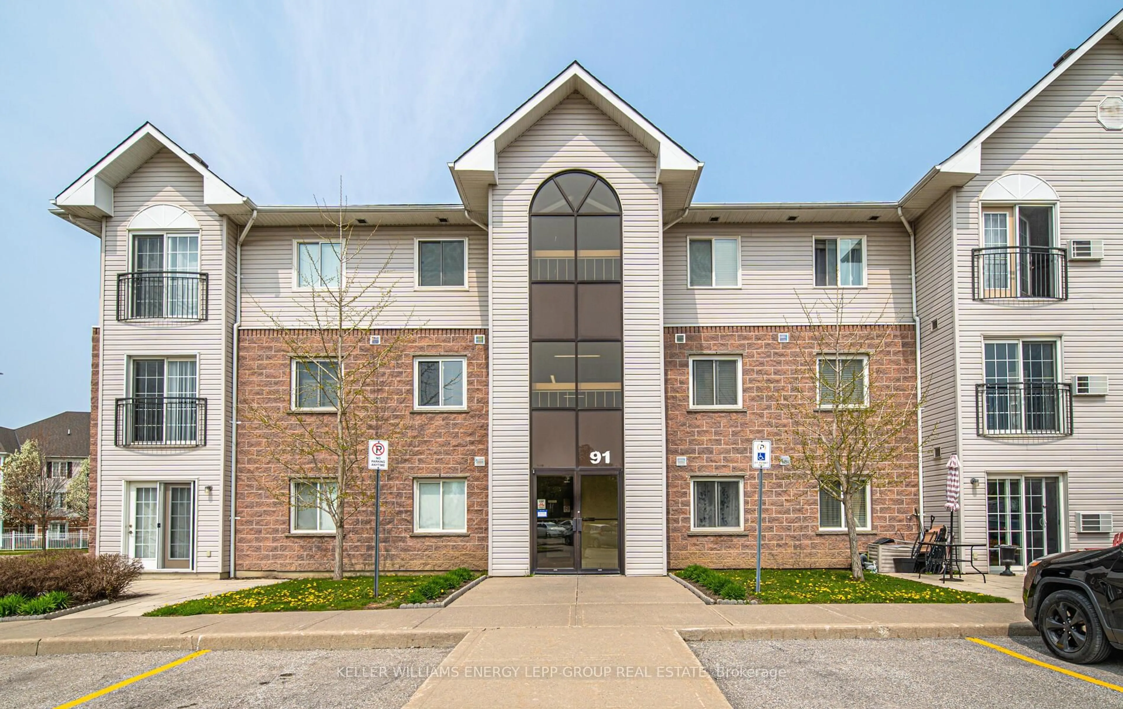 Unknown for 91 Aspen Springs Dr #301, Clarington Ontario L1C 5J9