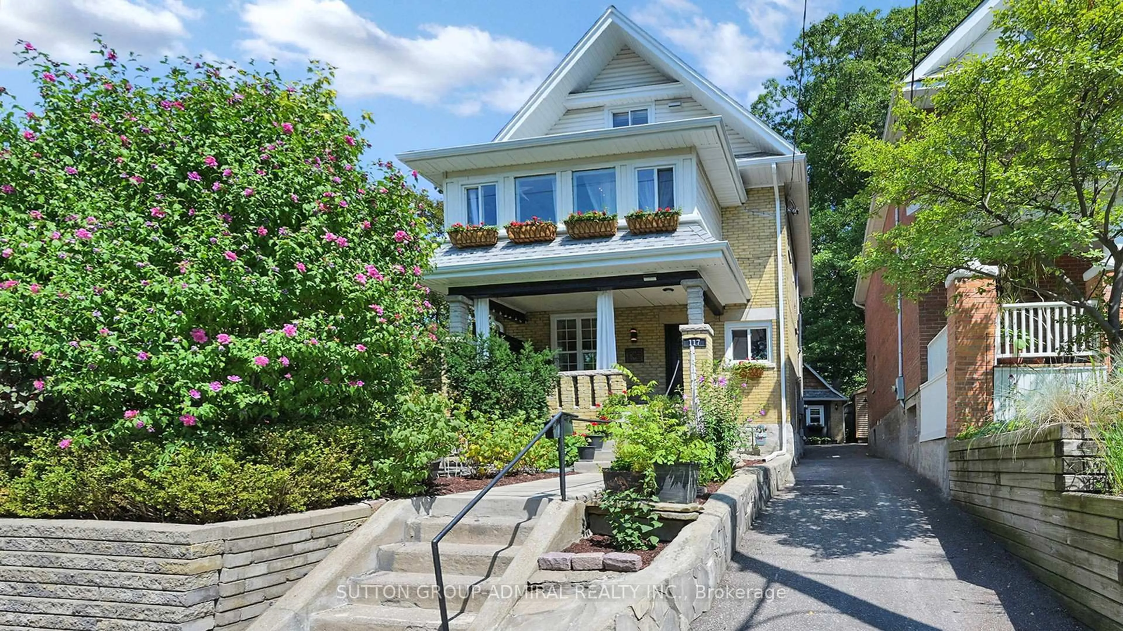 Unknown for 117 BELLHAVEN Rd, Toronto Ontario M4L 3J9