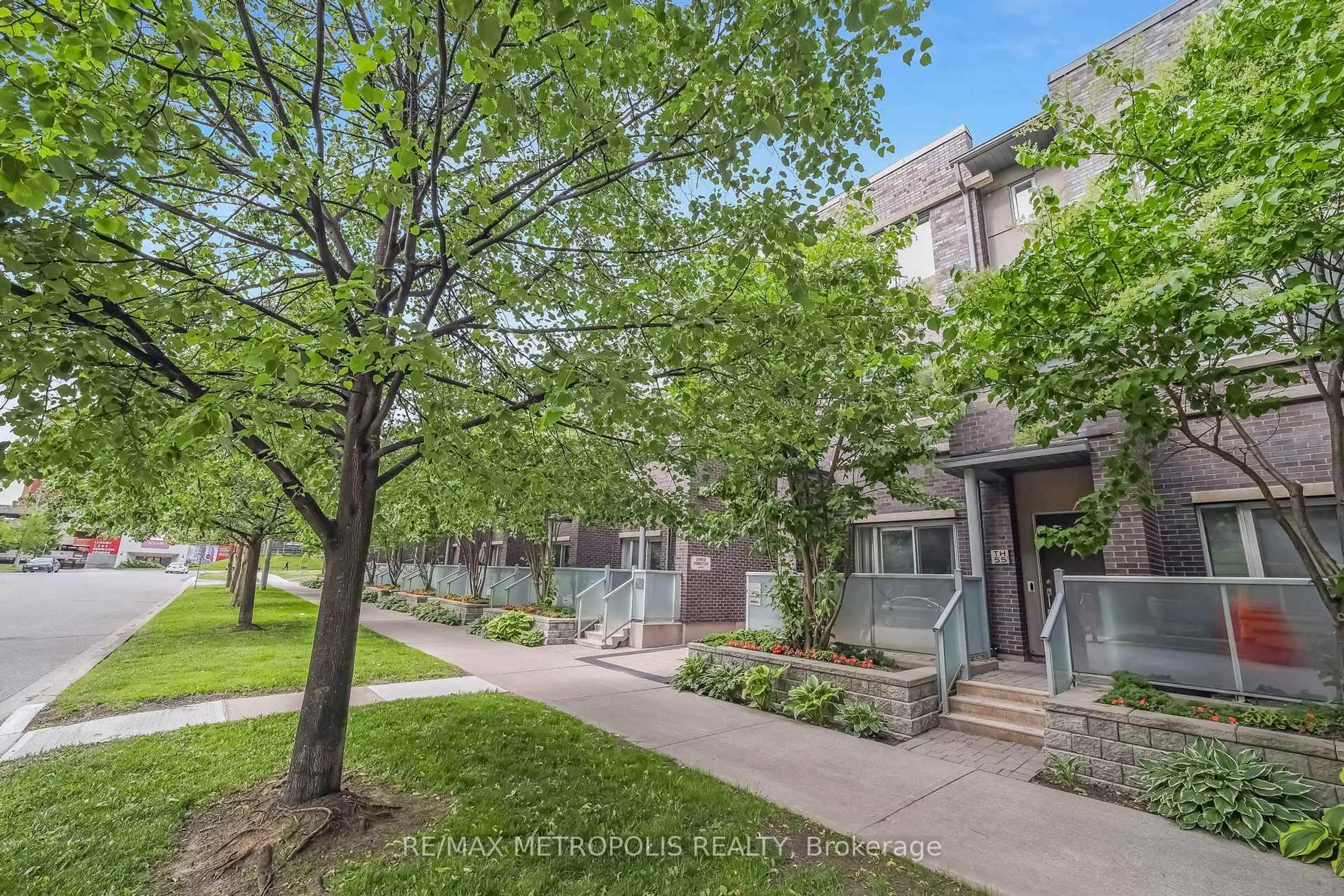 Unknown for 295 Village Green Sq #TH55, Toronto Ontario M1S 0L2