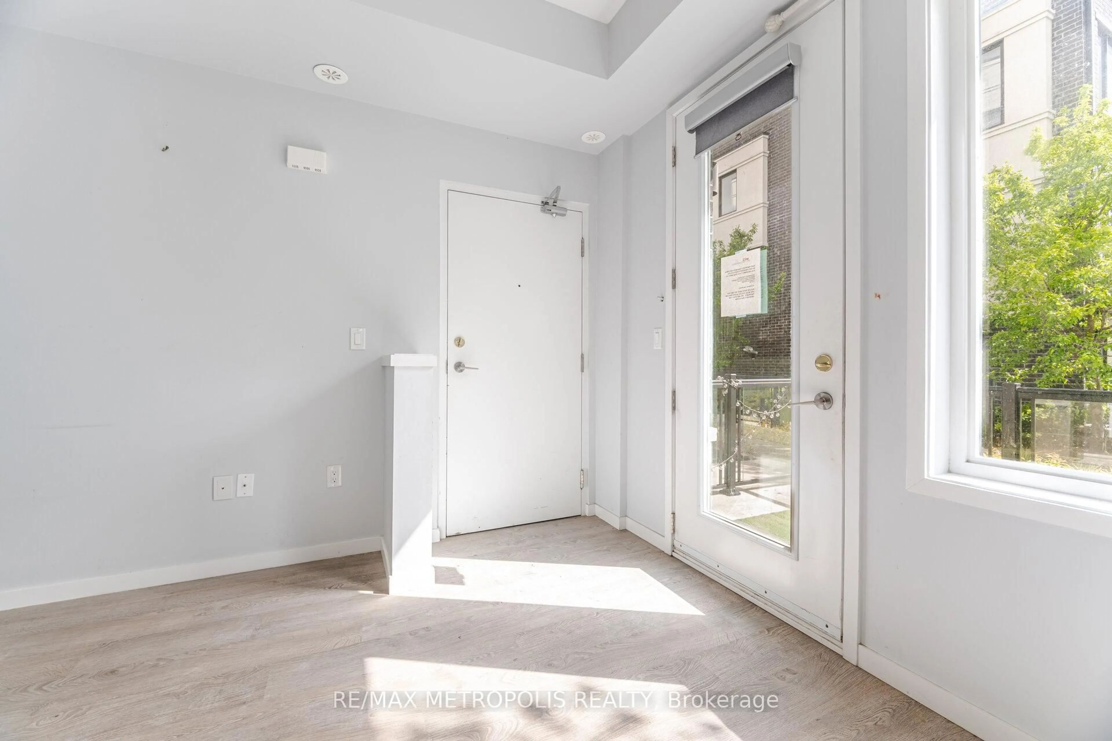 Indoor entryway for 1711 Pure Springs Blvd #110, Pickering Ontario L1X 0C3