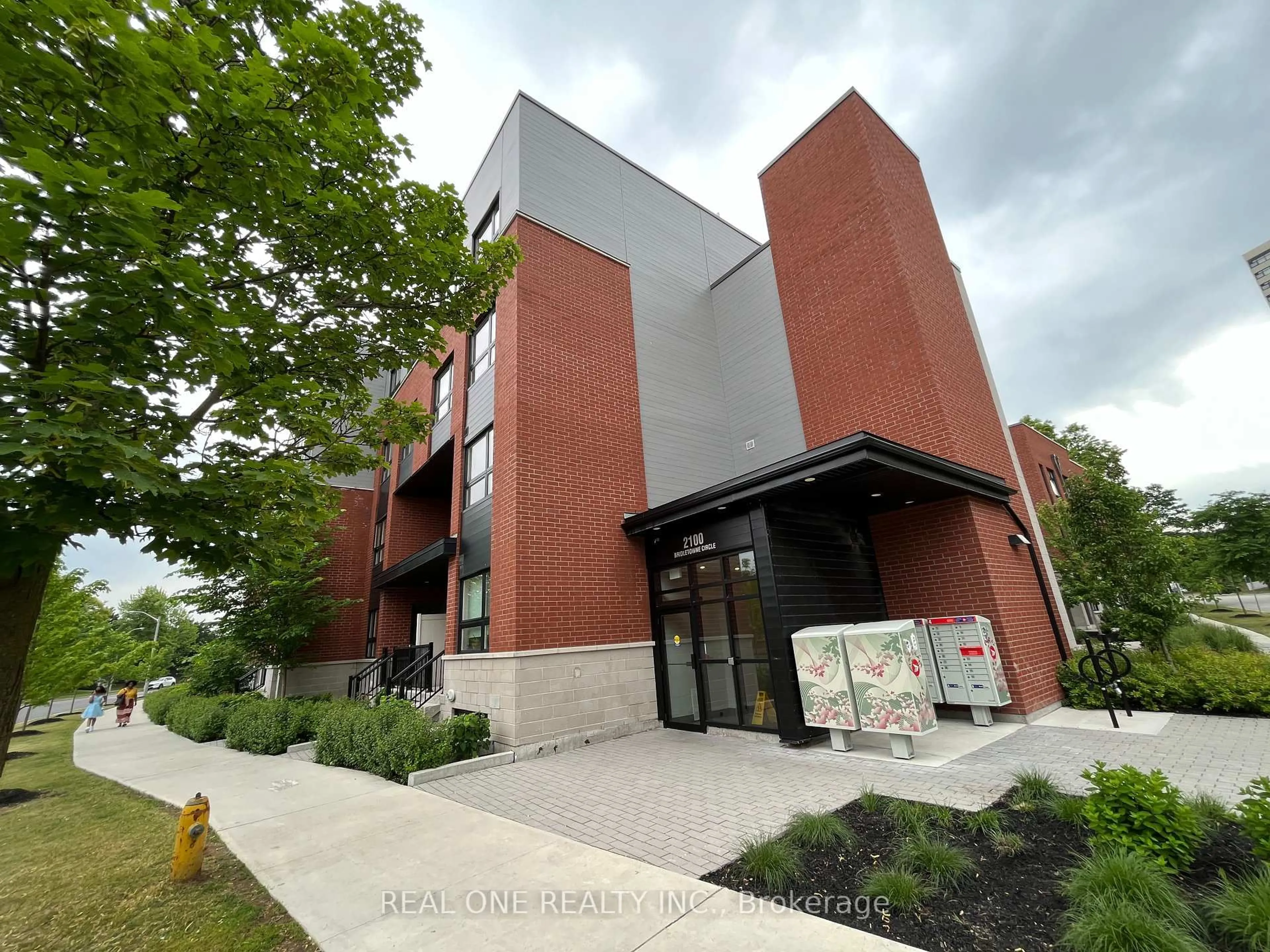 Unknown for 2100 Bridletowne Circ #318, Toronto Ontario M1W 2L1