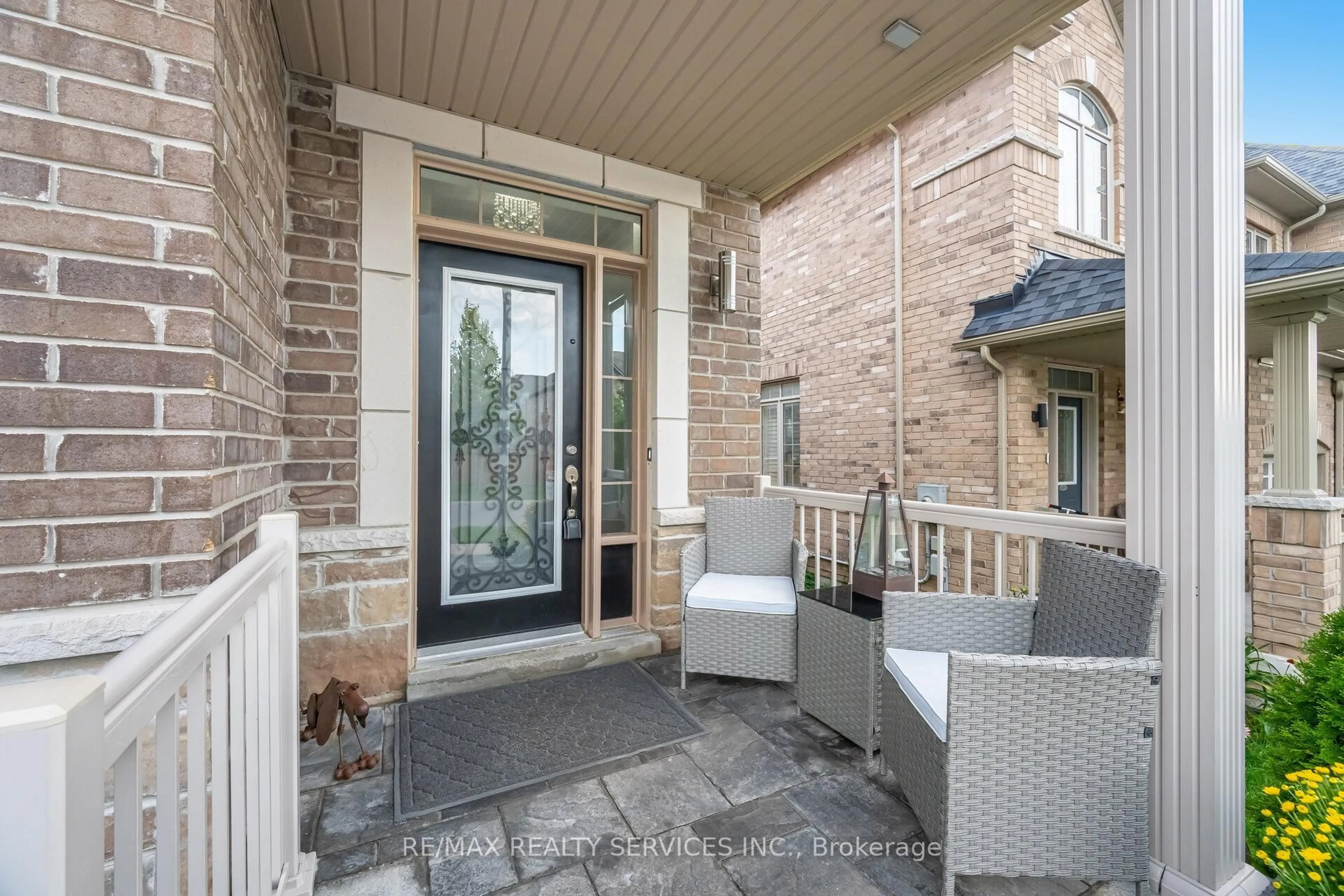 Unknown for 66 Rimrock Cres, Whitby Ontario L1N 0E5