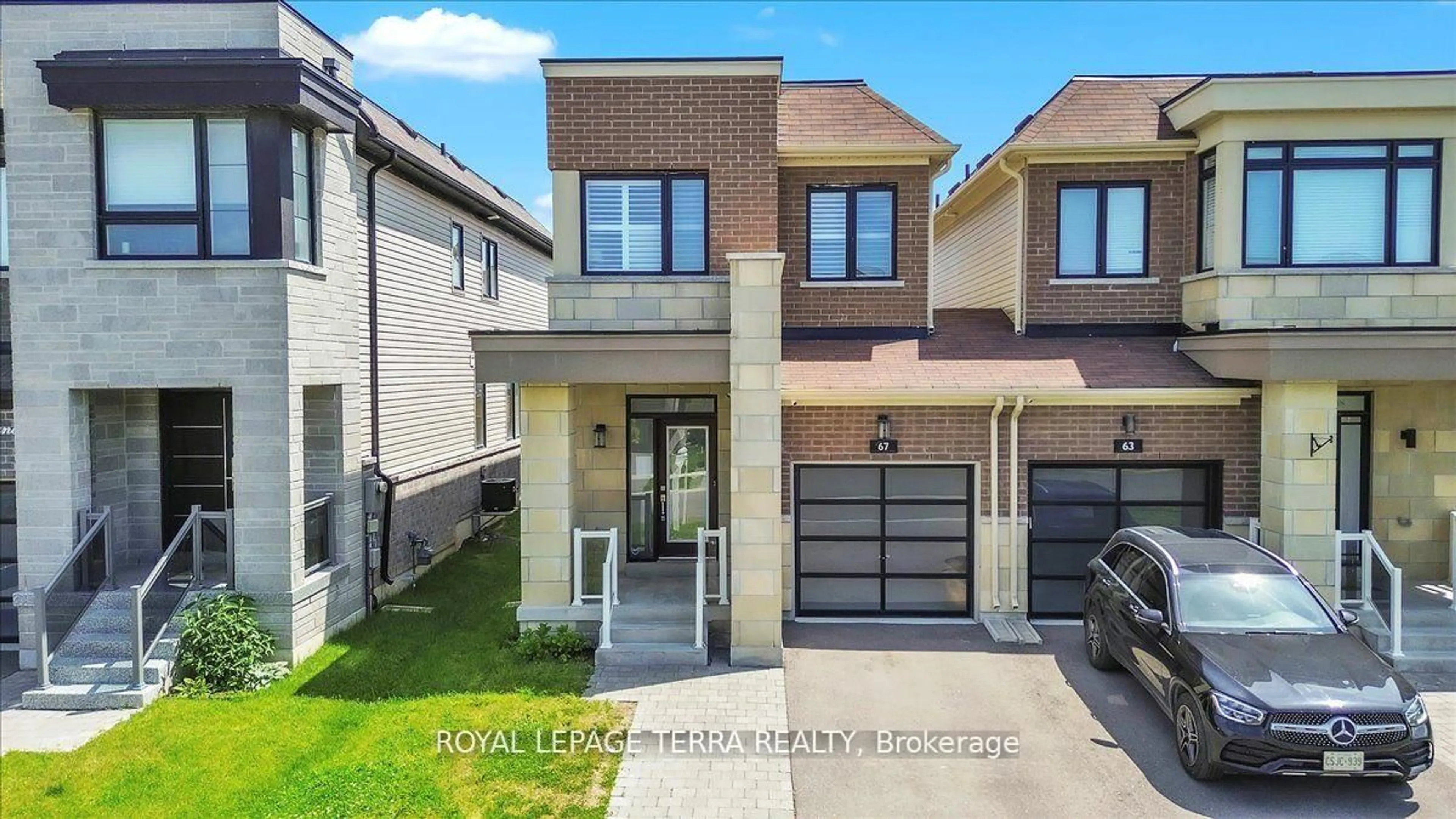 Home with brick exterior material, street for 67 CRYDERMAN Lane, Clarington Ontario L1C 2W3