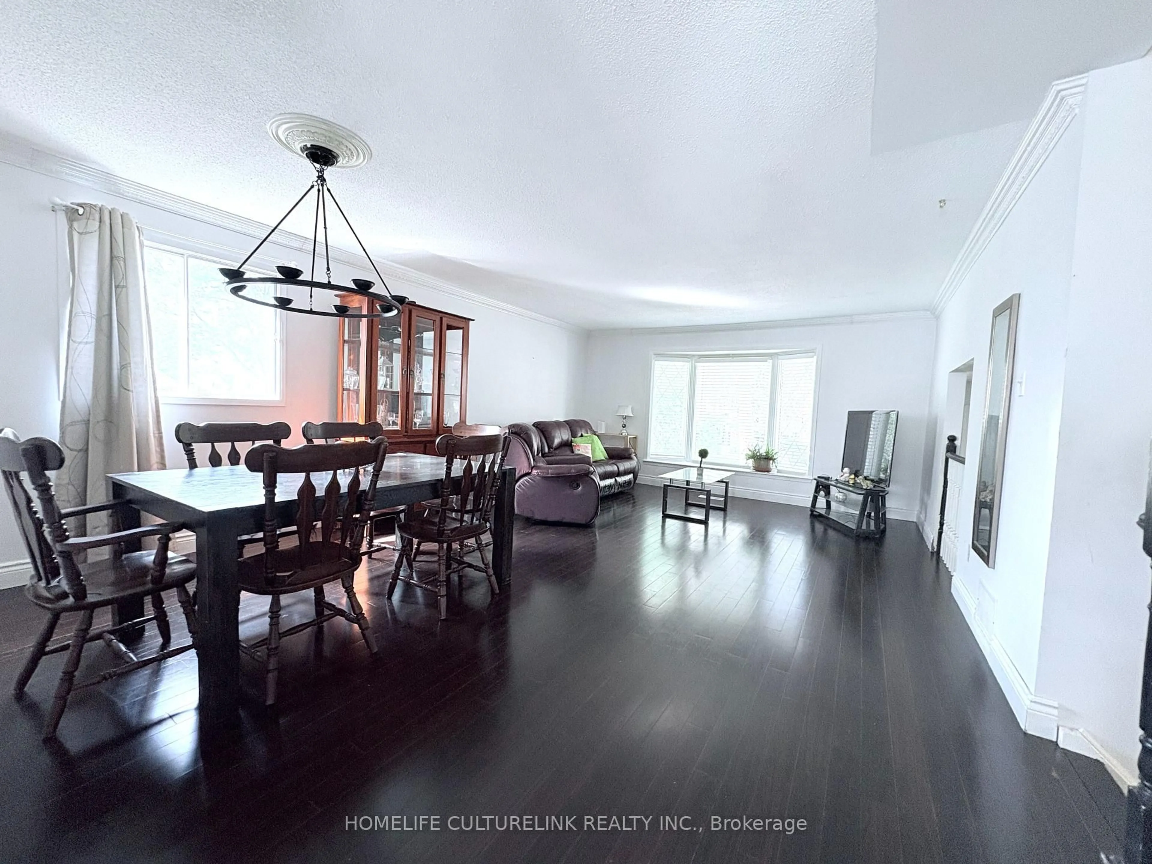 Unknown for 79 Frost Dr, Whitby Ontario L1P 1C8