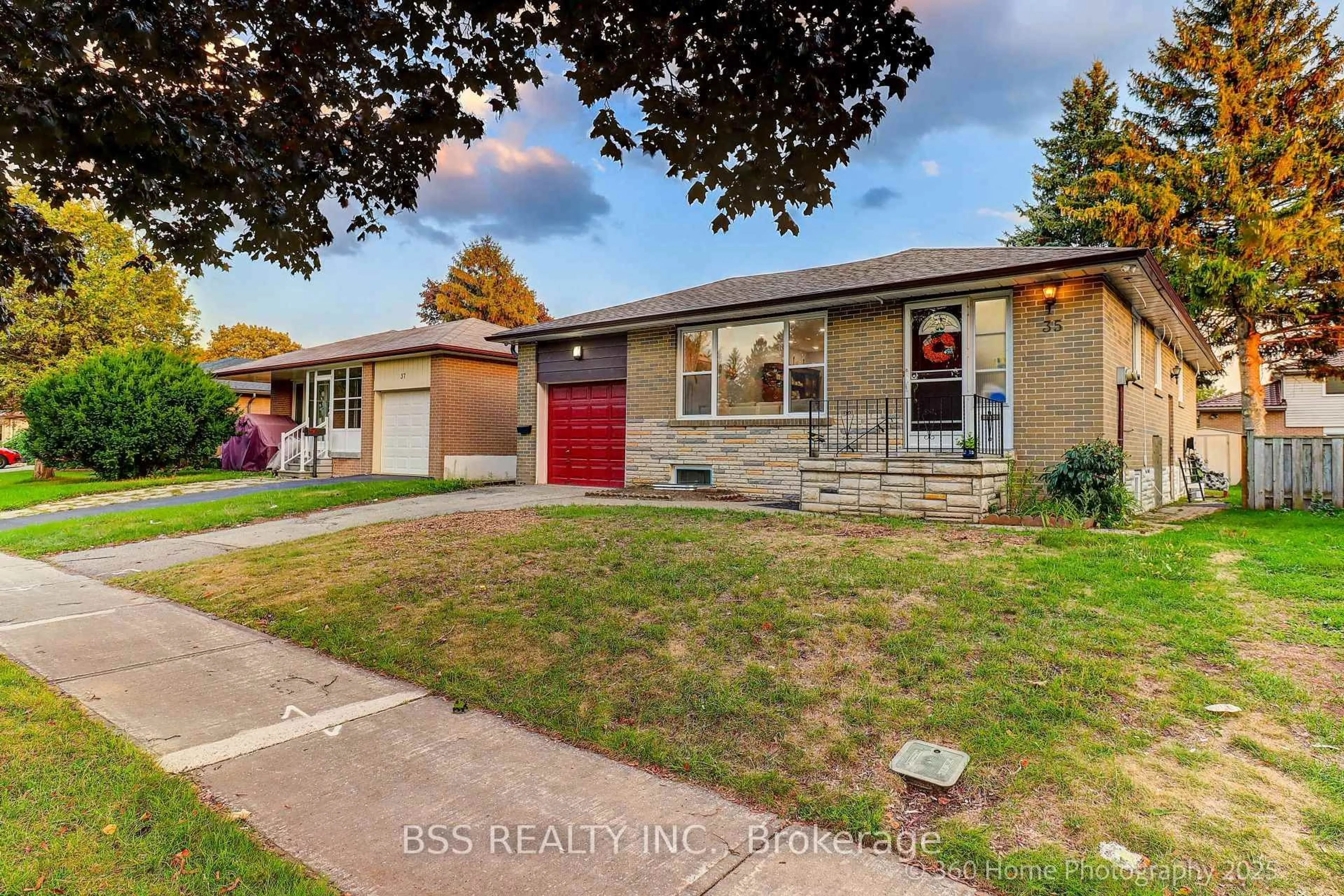Home with brick exterior material, street for 35 Waldock St, Toronto Ontario M1E 2E7