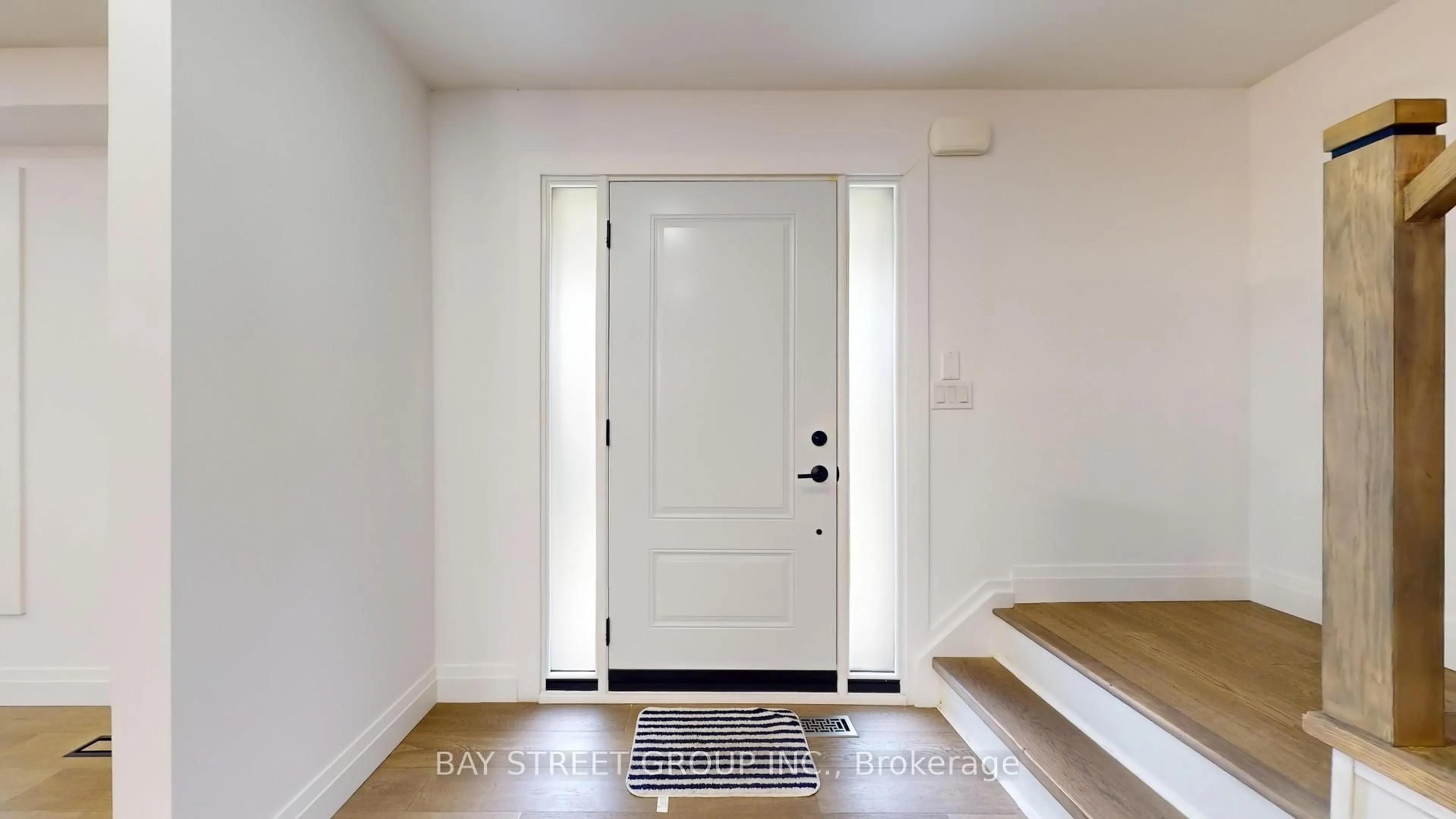 Indoor entryway for 88 Charlottetown Blvd, Toronto Ontario M1C 2C8
