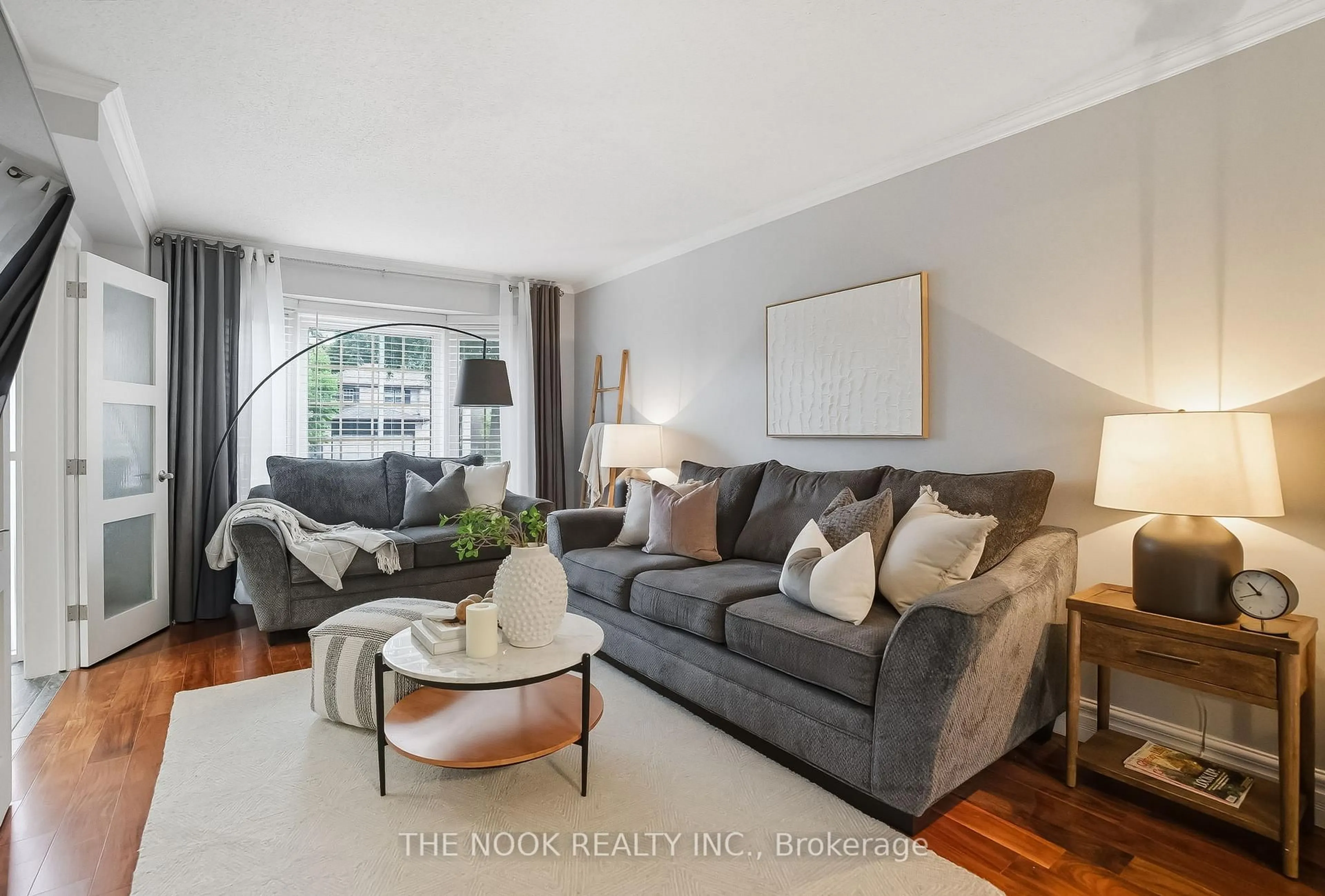 Living room with furniture, unknown for 18 Mowat Crt, Whitby Ontario L1N 8H1