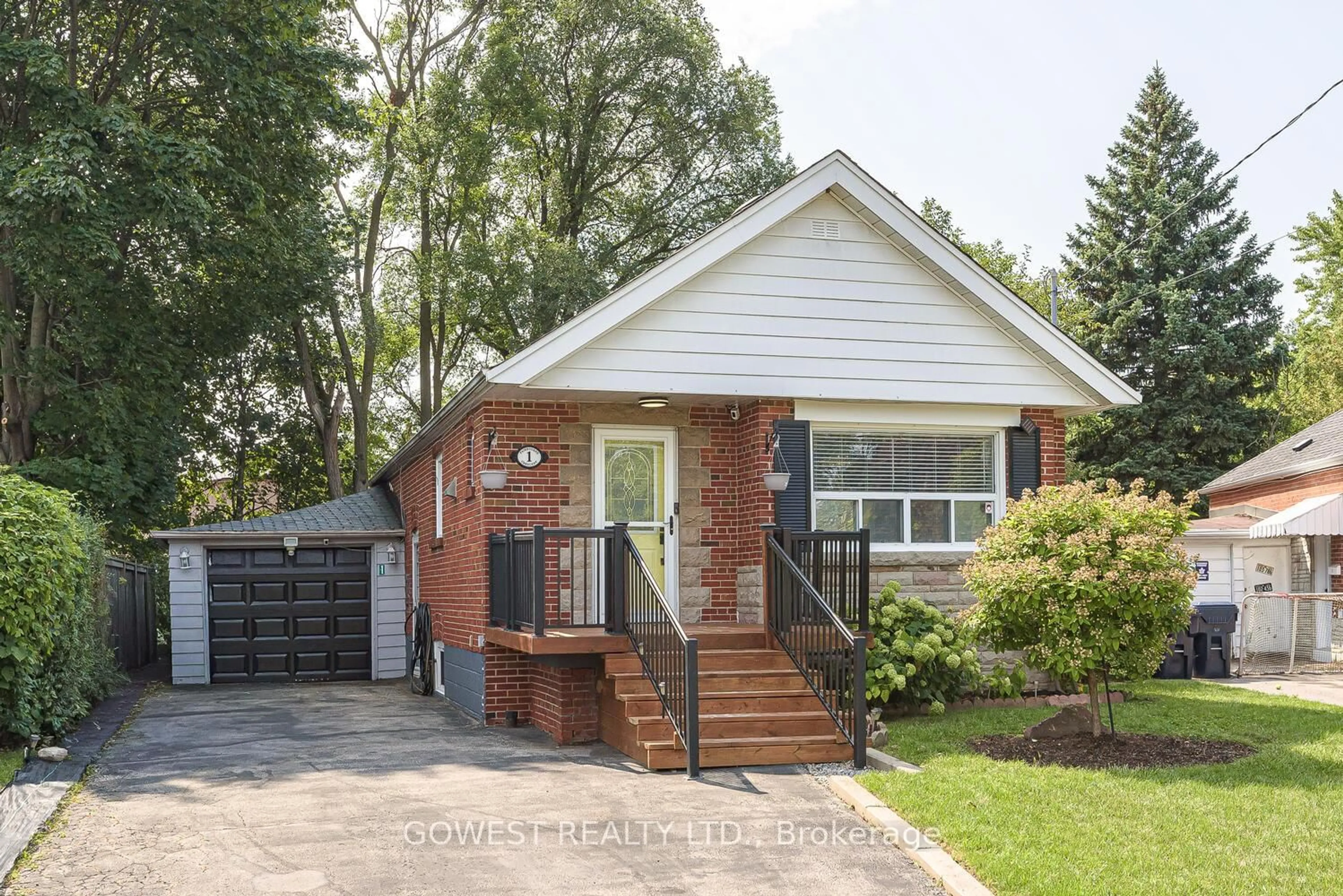 Home with brick exterior material, street for 1 Fairbourne Cres, Toronto Ontario M1L 3M6