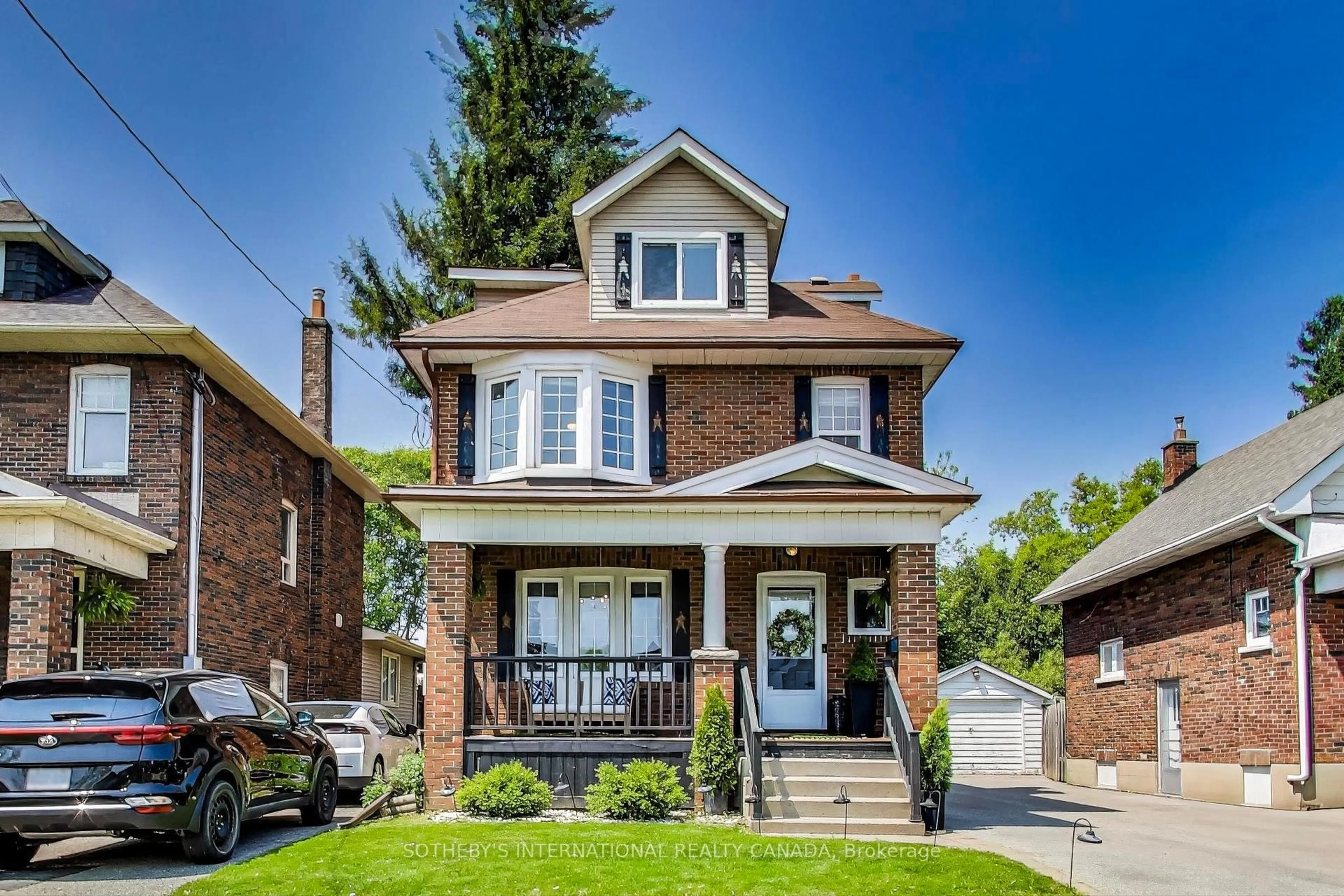 Home with brick exterior material, street for 50 Arlington Ave, Oshawa Ontario L1G 2N4