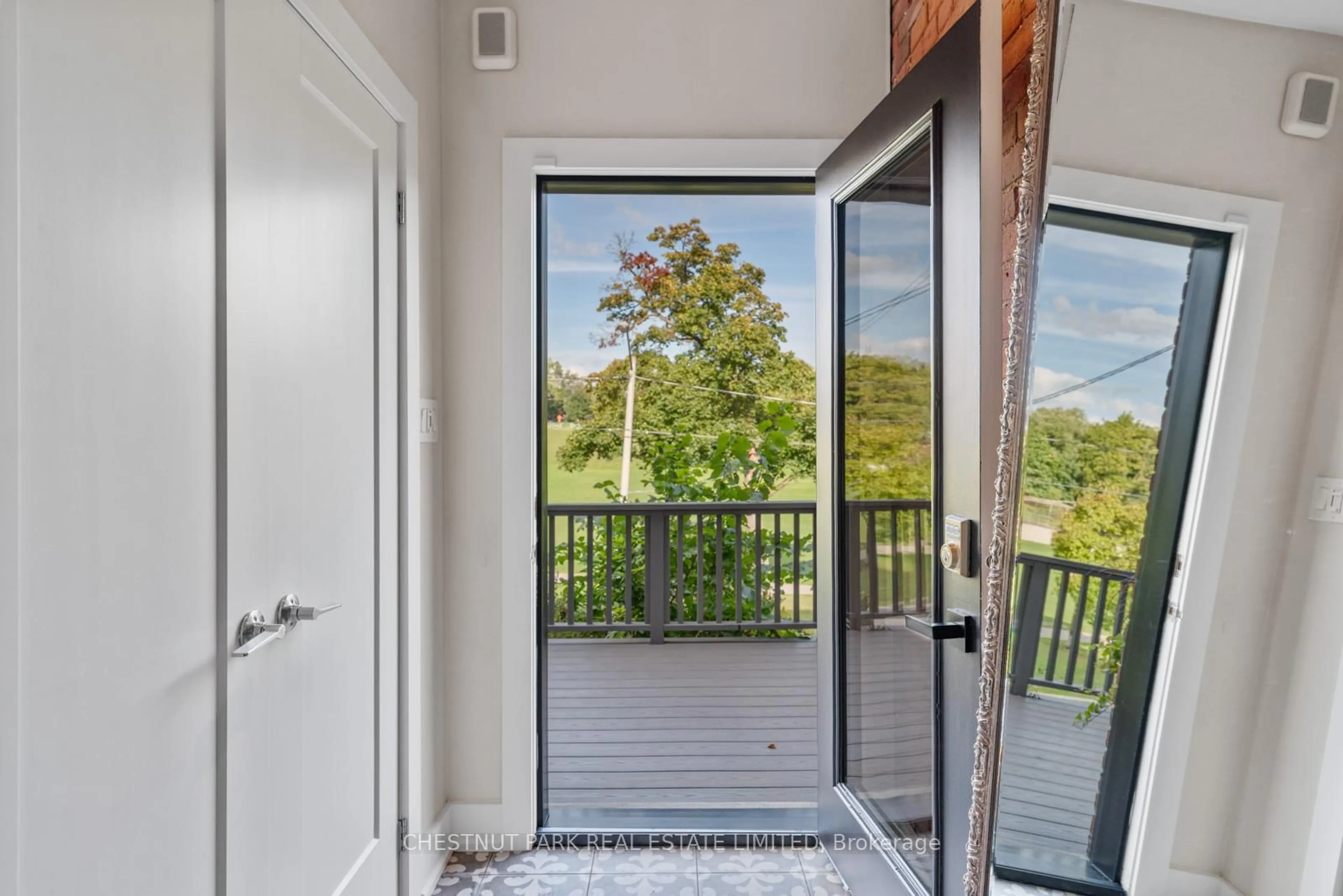 Indoor entryway for 700 Logan Ave, Toronto Ontario M4K 3C5