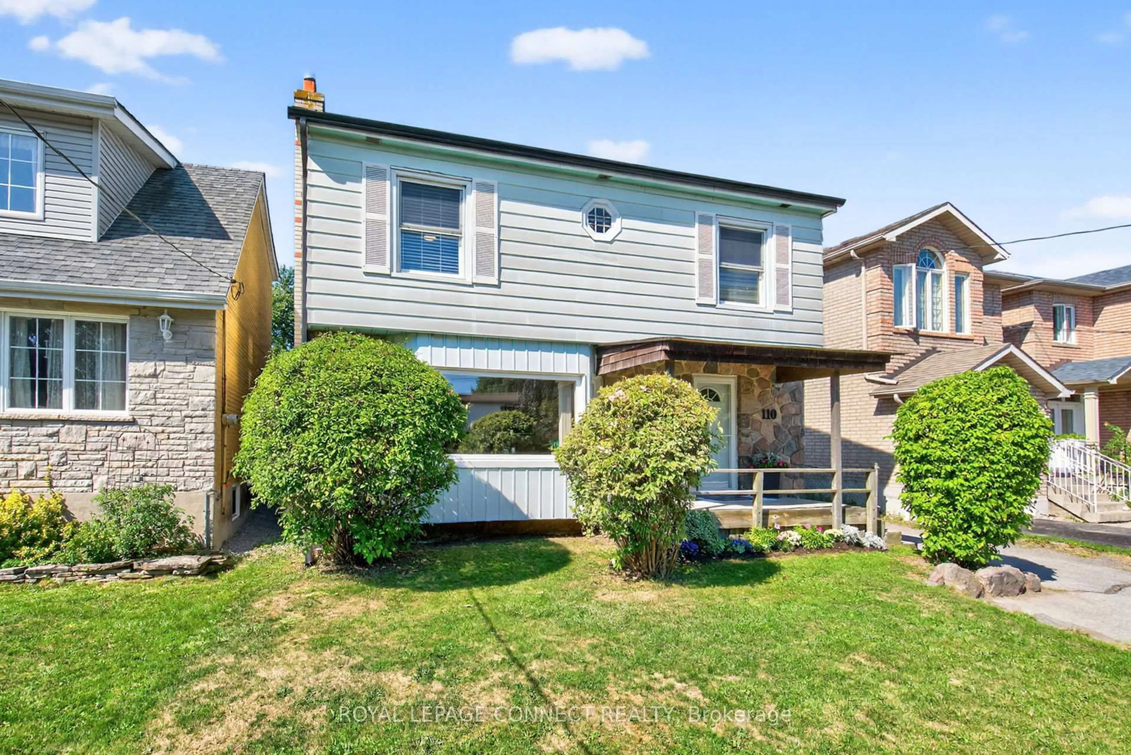 Home with vinyl exterior material, street for 110 Heale Ave, Toronto Ontario M1N 3Y1