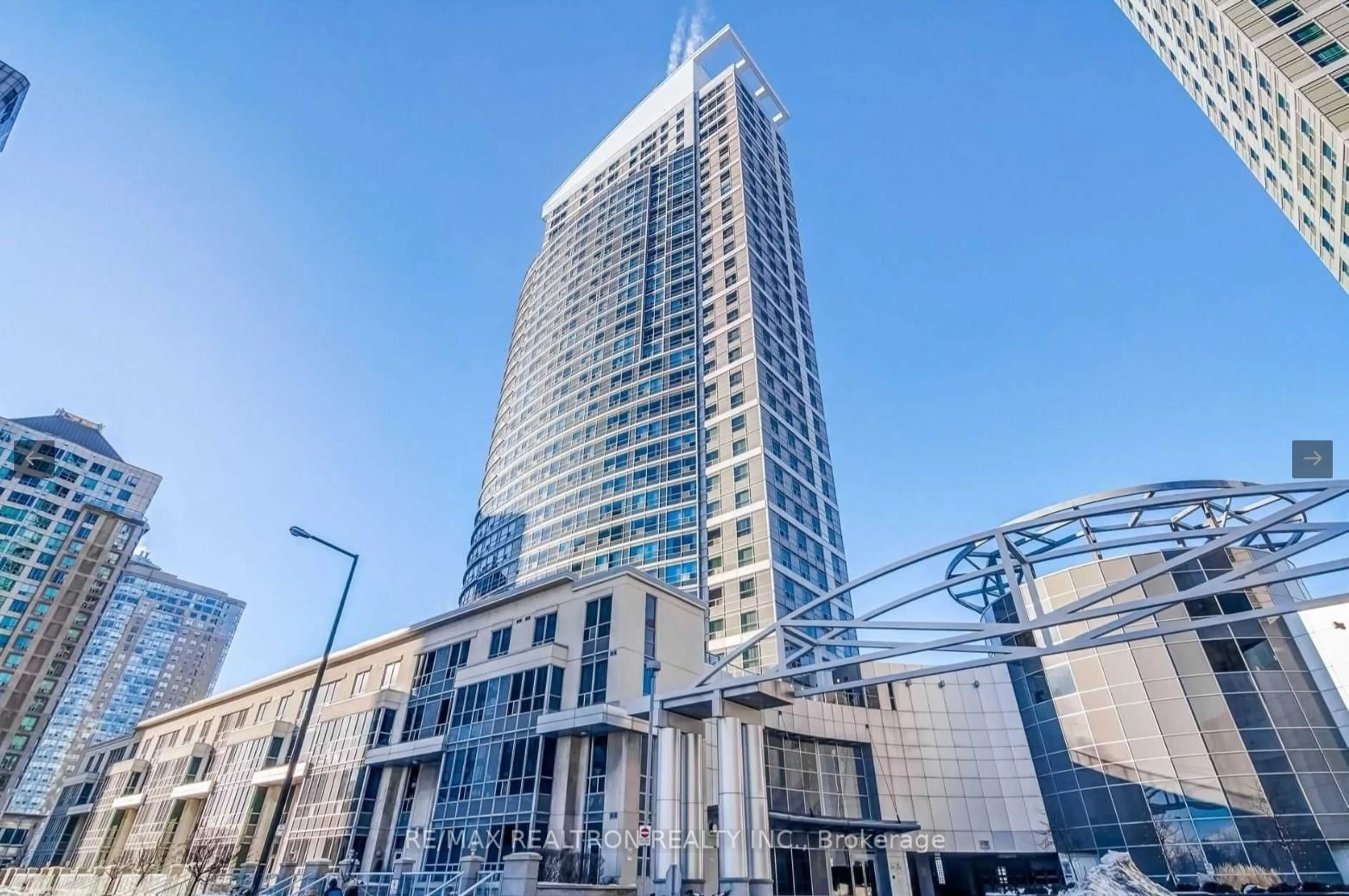 Unknown for 36 Lee Centre Dr #3102, Toronto Ontario M1H 3K2