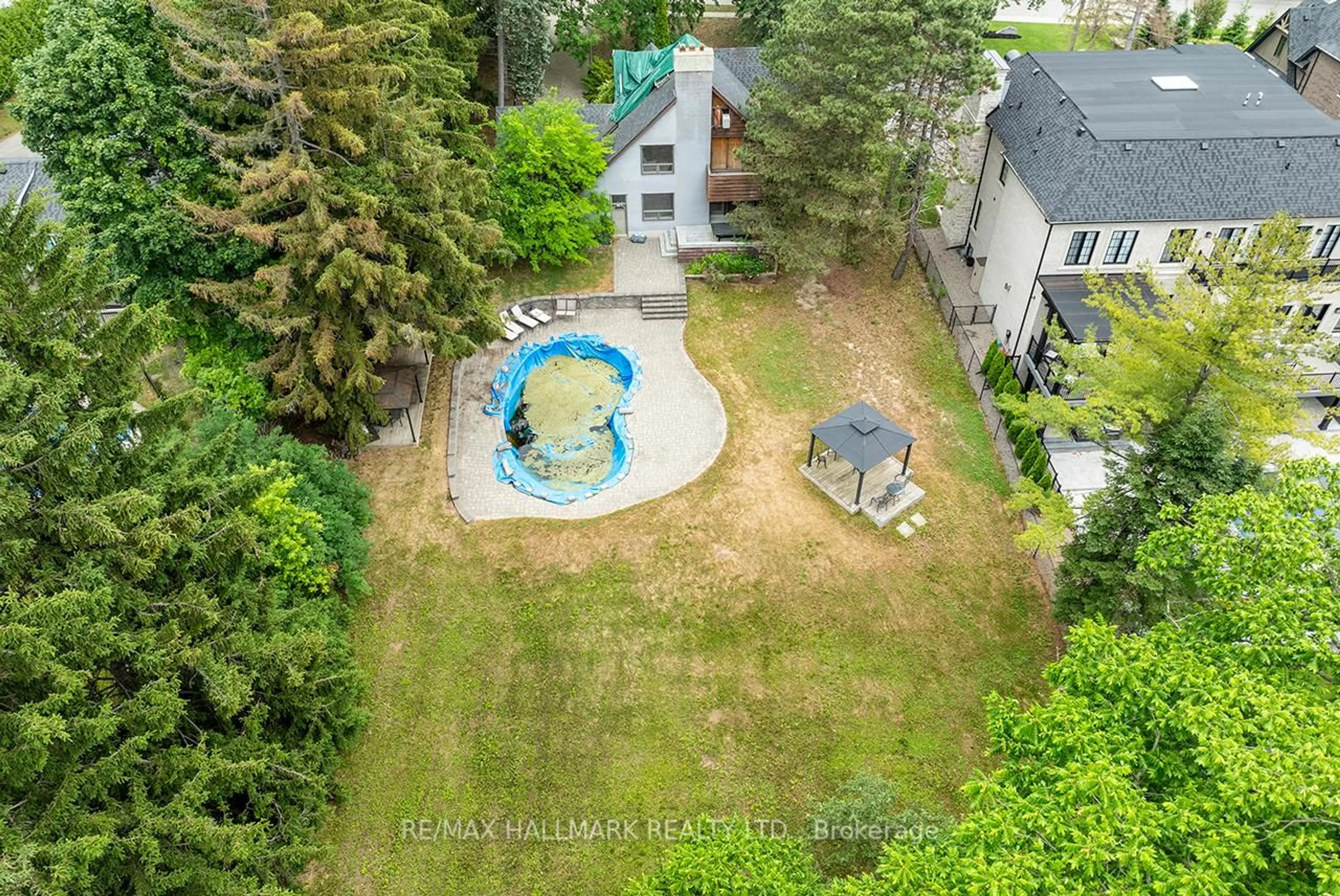 A pic from outside/outdoor area/front of a property/back of a property/a pic from drone, water/lake/river/ocean view for 1382 Rougemount Dr, Pickering Ontario L1V 1N1
