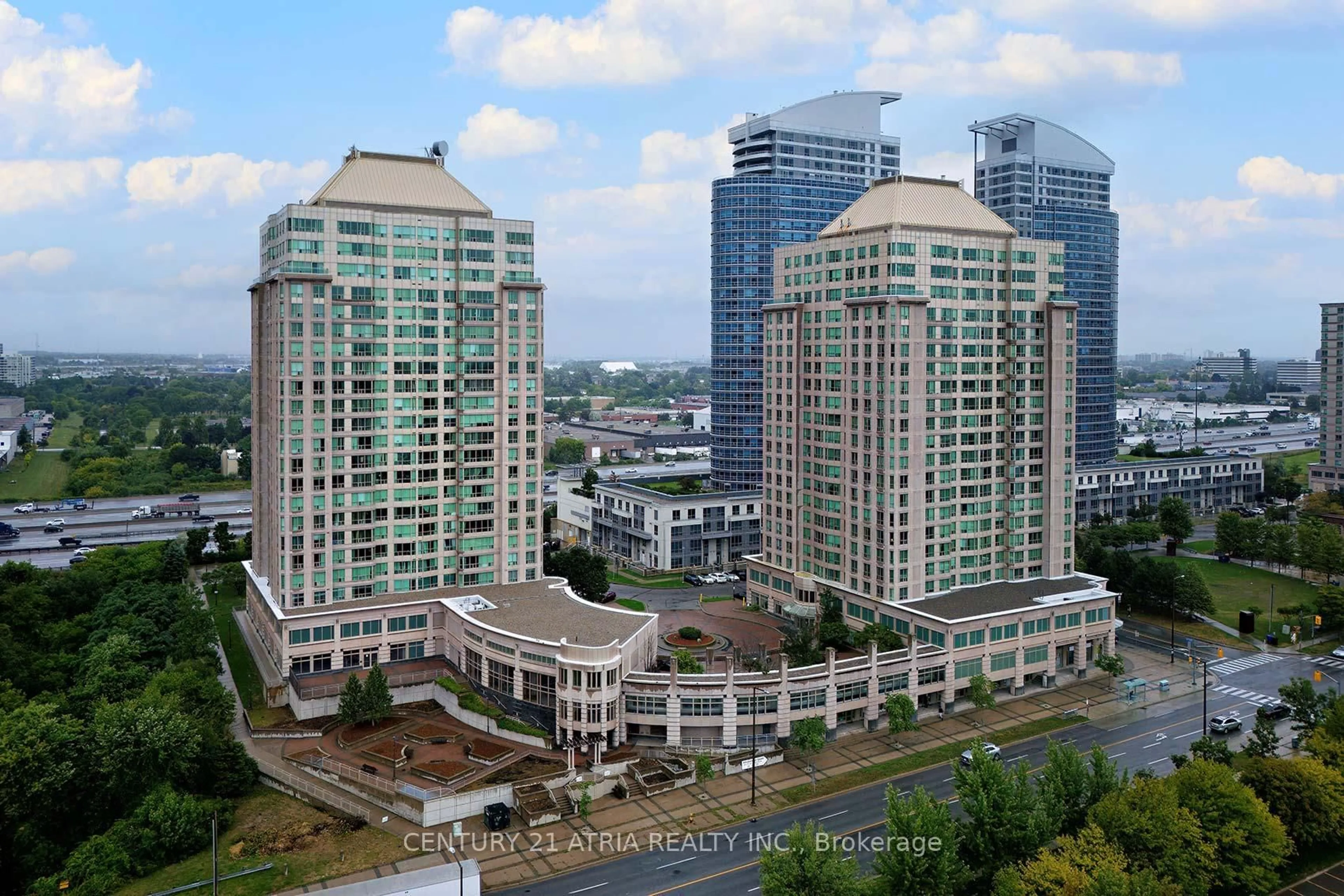 Unknown for 8 Lee Centre Dr #710, Toronto Ontario M1H 3H8