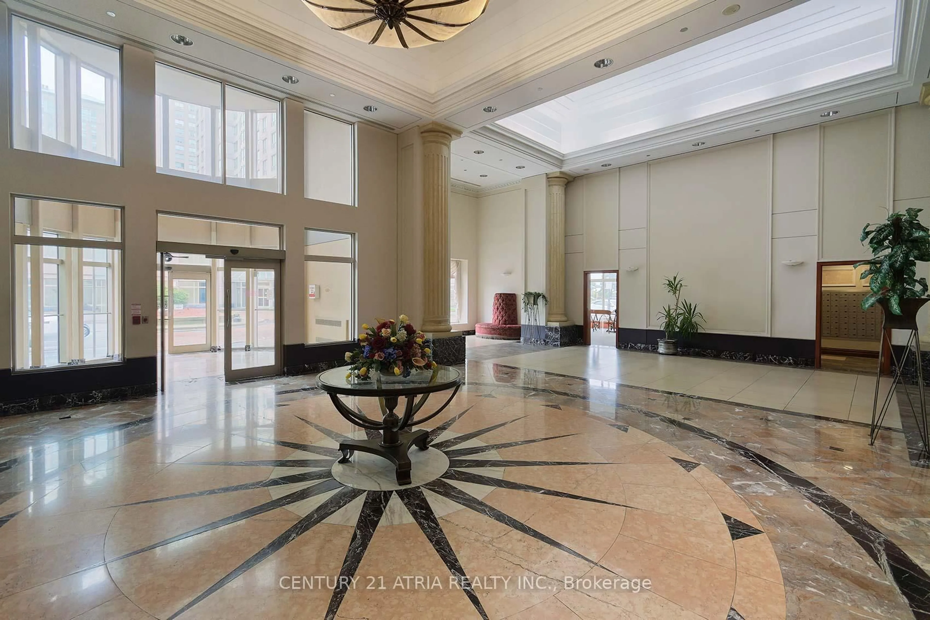 Lobby for 8 Lee Centre Dr #710, Toronto Ontario M1H 3H8