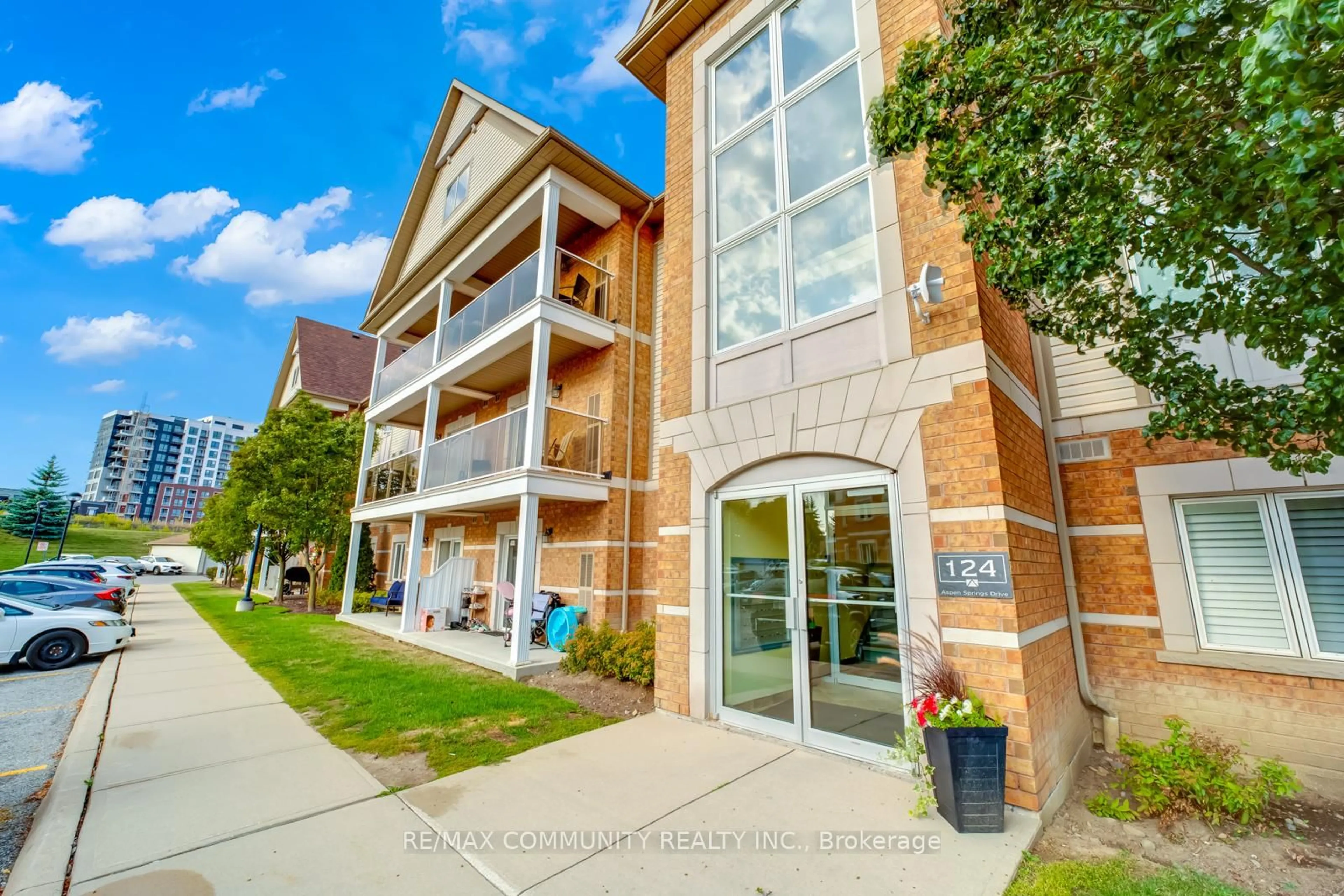 Unknown for 124 Aspen Springs Dr #202, Clarington Ontario L1C 0G8