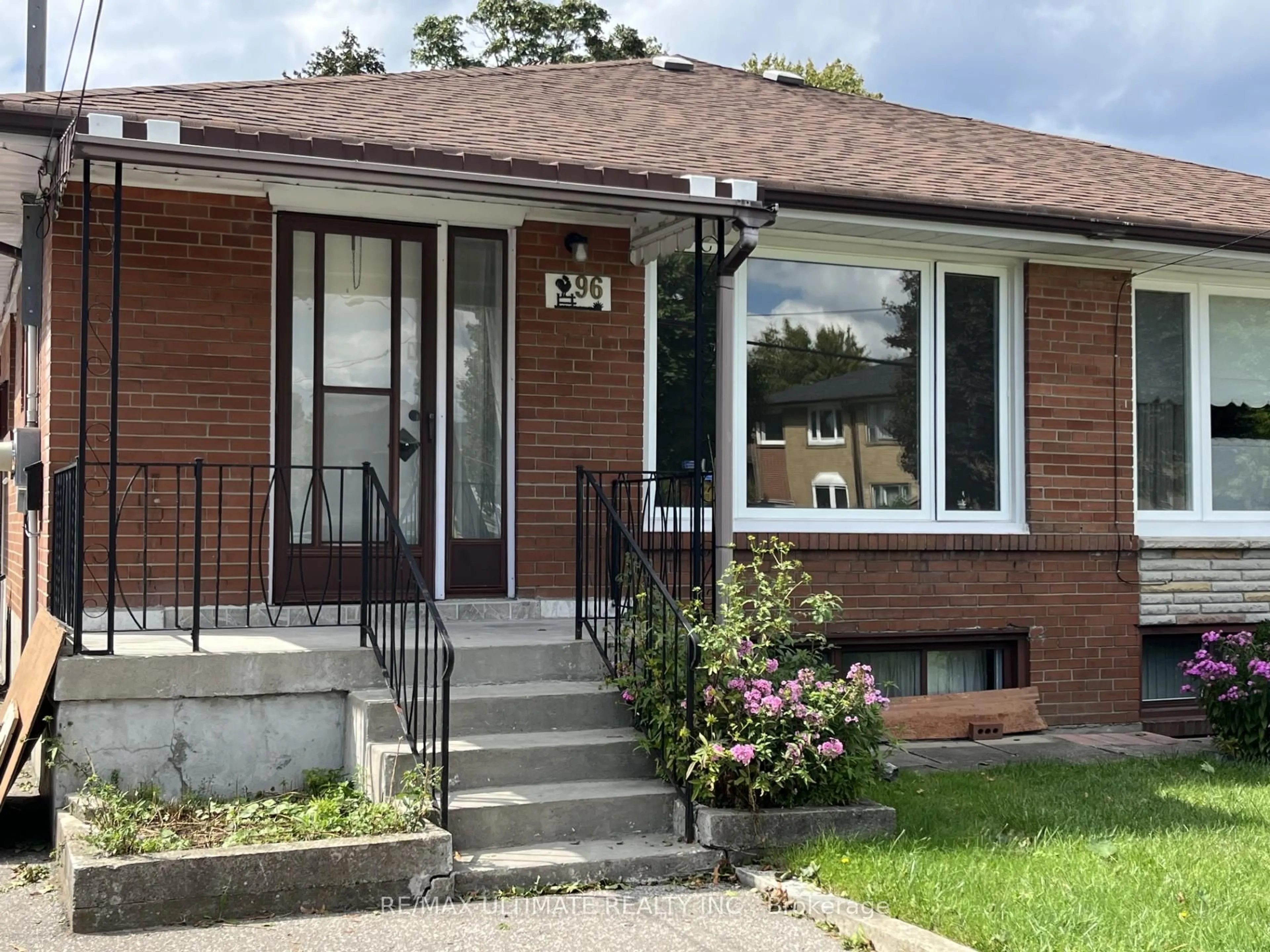 Home with brick exterior material, street for 96 Benjamin Blvd, Toronto Ontario M1K 3P1
