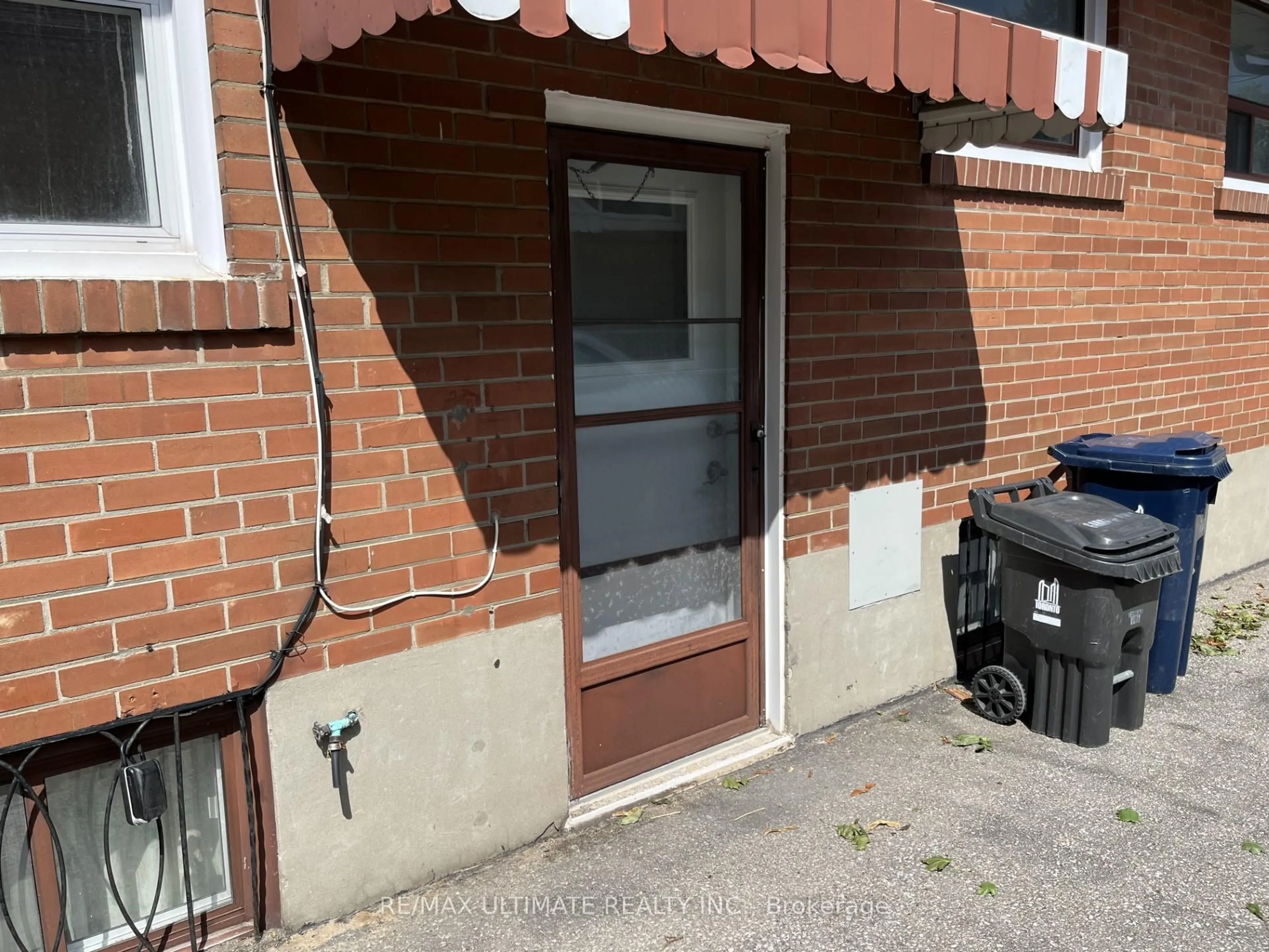 Unknown for 96 Benjamin Blvd, Toronto Ontario M1K 3P1