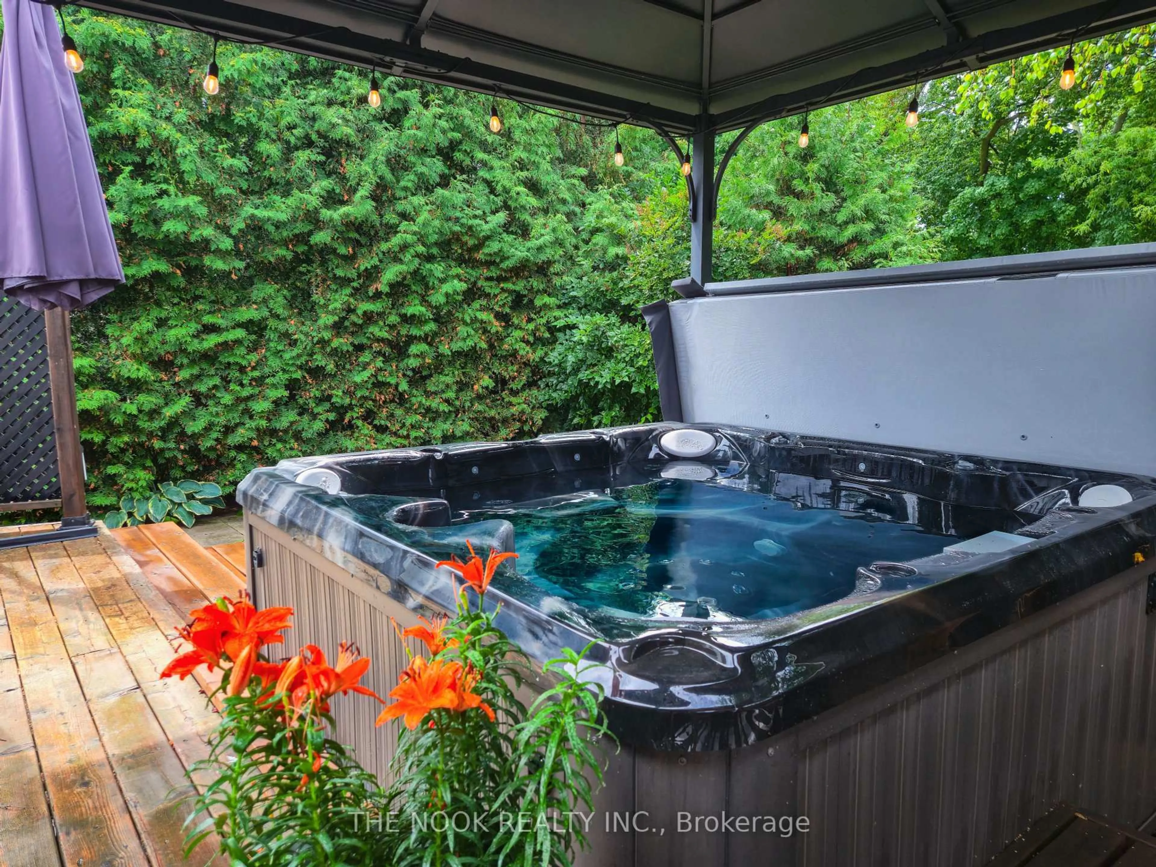 Patio, water/lake/river/ocean view for 200 Court St, Oshawa Ontario L1H 4W7