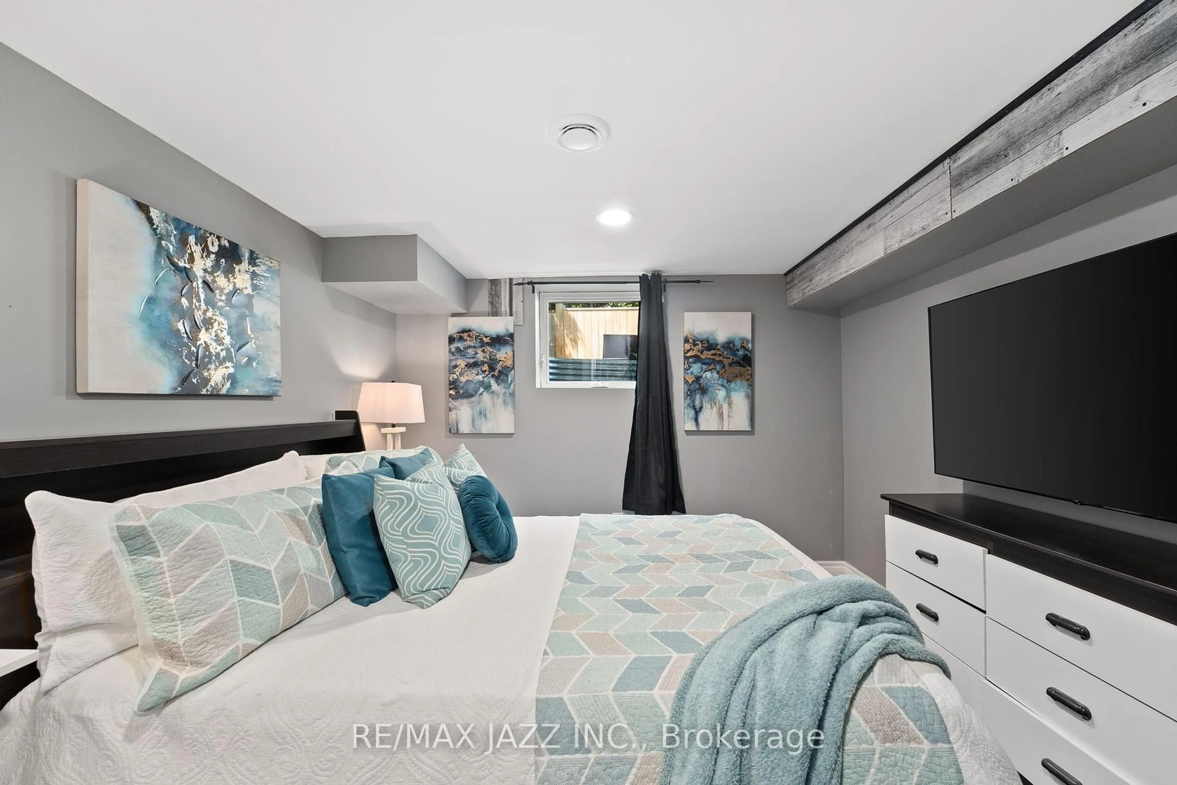 Bedroom with bed, unknown for 5277 Old Scugog Rd, Clarington Ontario L0B 1J0