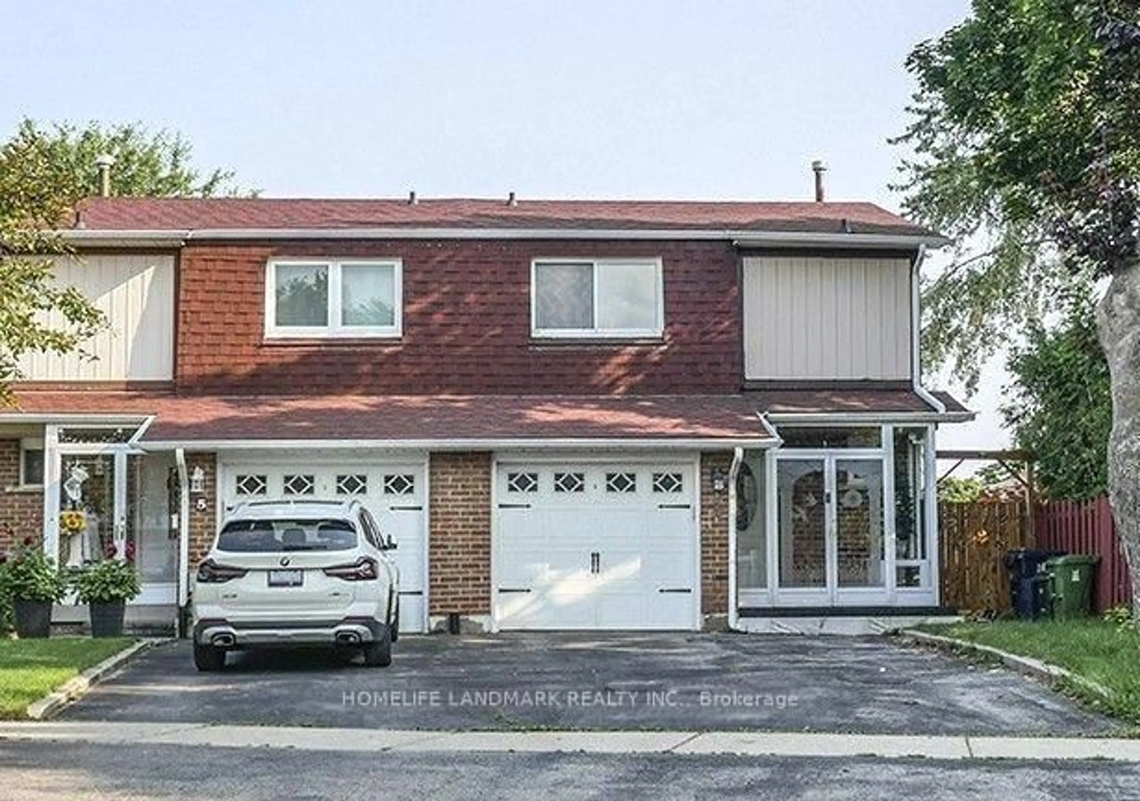 Home with brick exterior material, street for 3 sadlee cove Cres, Toronto Ontario M1V 1Y3