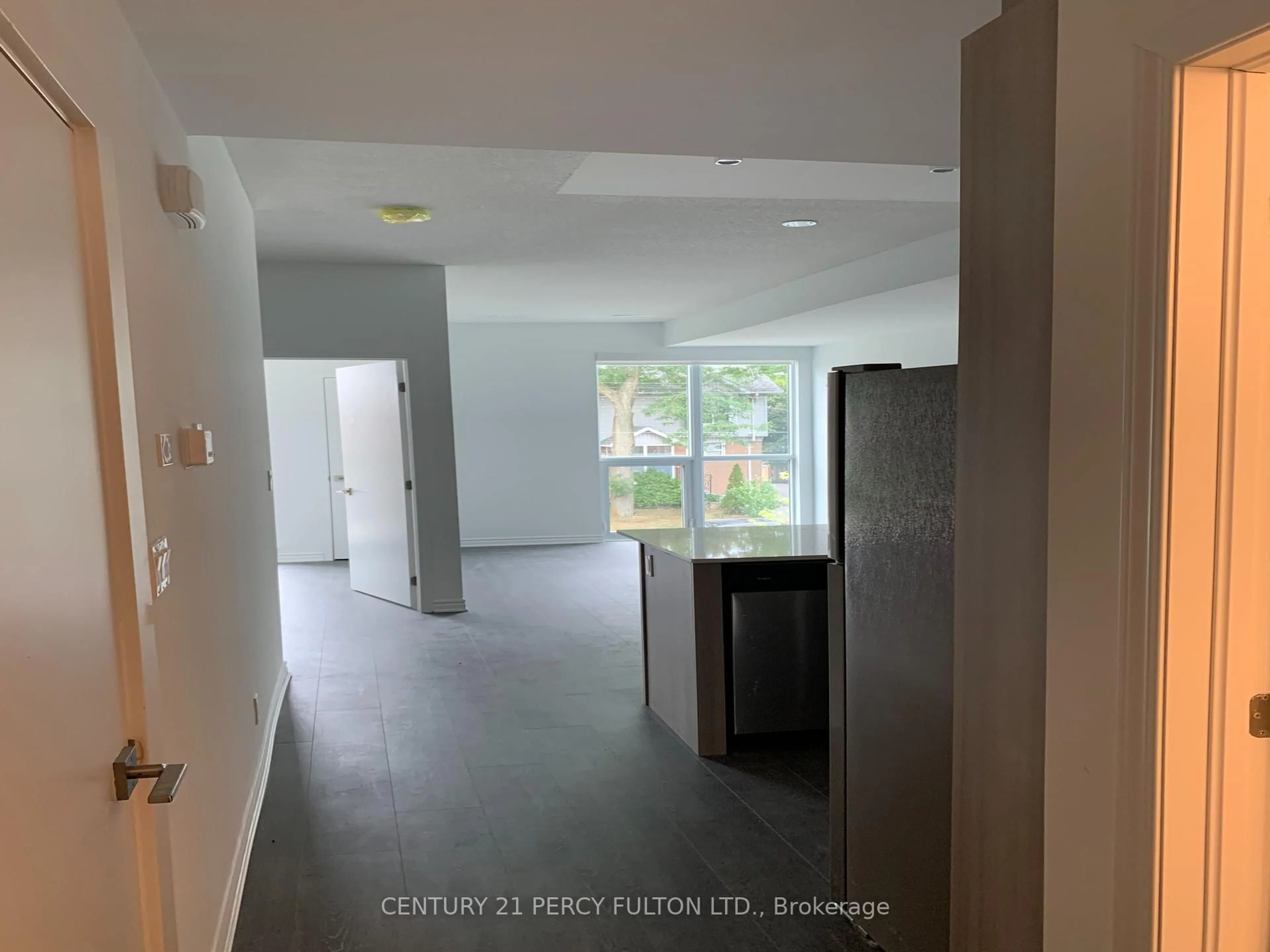 Unknown for 9B Falaise Rd, Toronto Ontario M1E 0C5