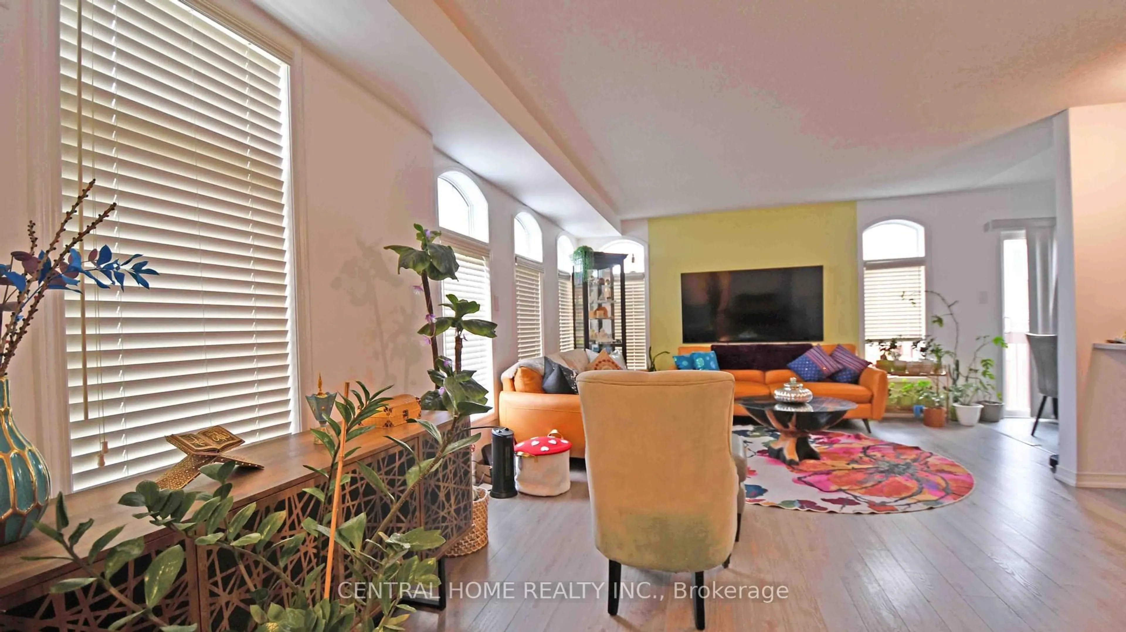 Living room with furniture, unknown for 25 Camilleri Rd, Ajax Ontario L1Z 0T2