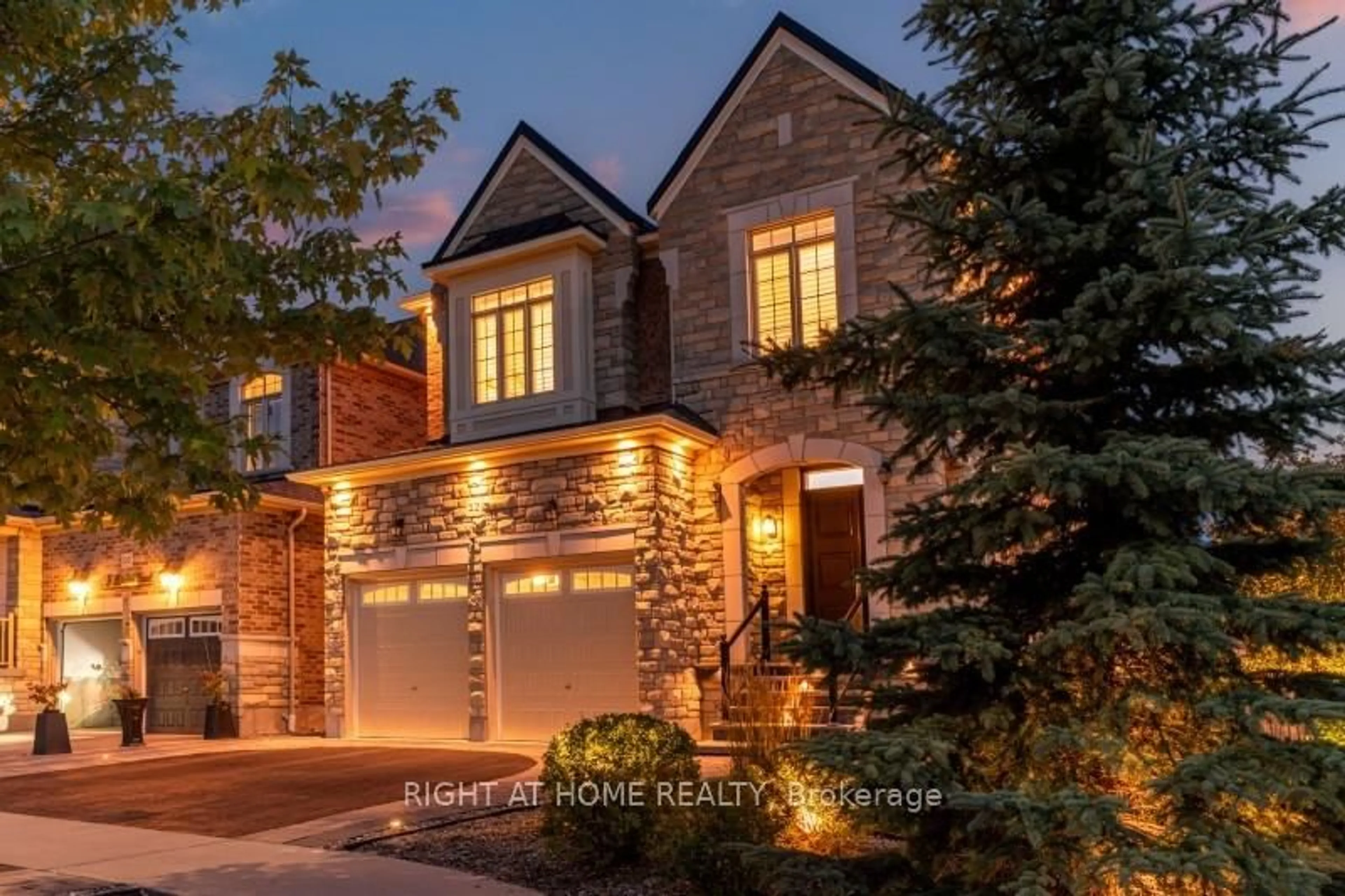 Home with brick exterior material, street for 12 Labriola Crt, Whitby Ontario L1R 0N1
