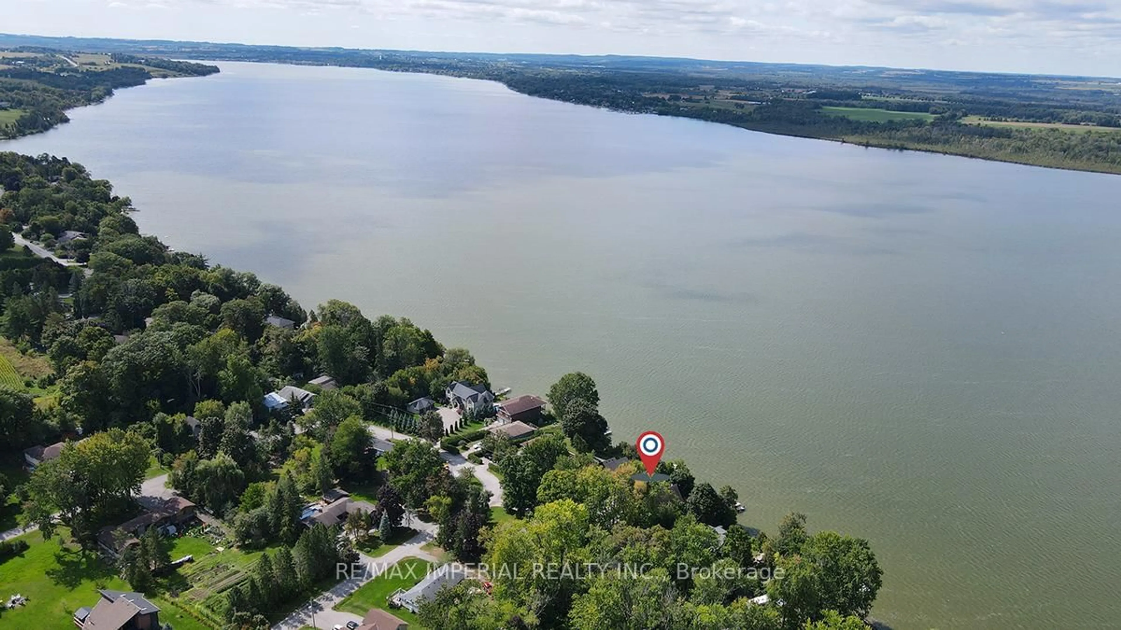 A pic from outside/outdoor area/front of a property/back of a property/a pic from drone, water/lake/river/ocean view for 102 Percy Cres, Scugog Ontario L9L 1B4
