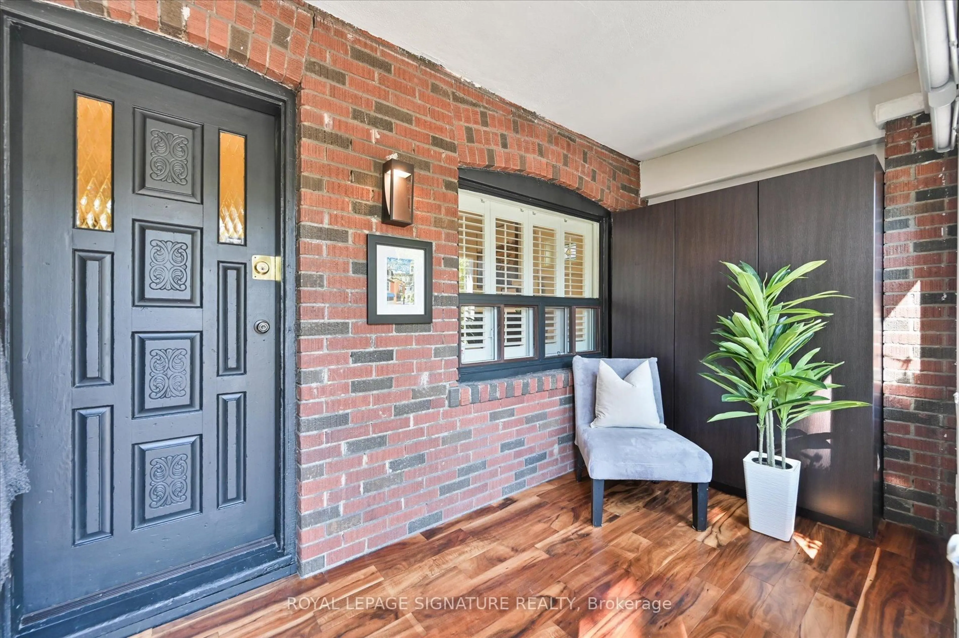 Indoor entryway for 80 Mortimer Ave, Toronto Ontario M4K 2A1