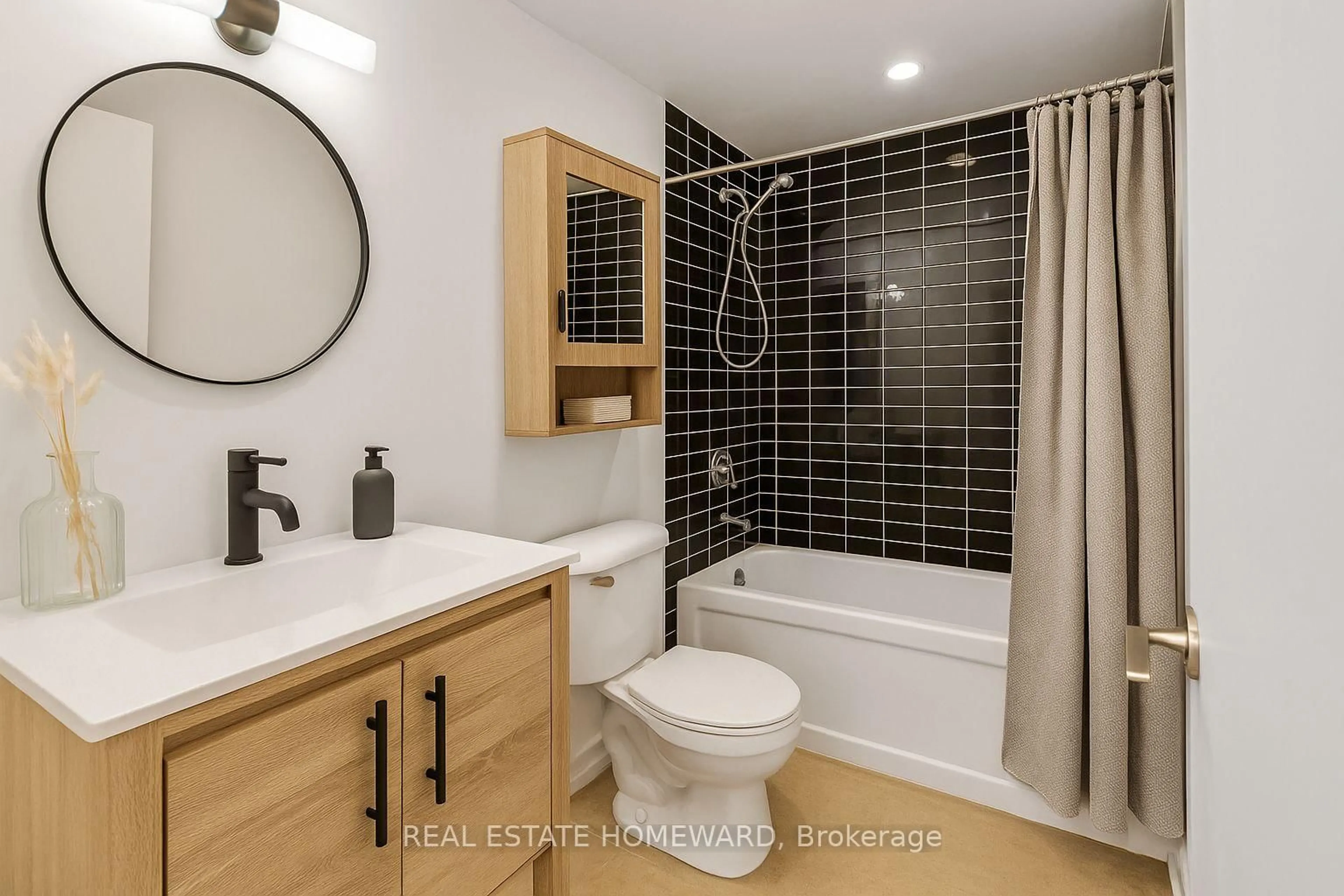 Contemporary bathroom, ceramic/tile floor for 201 Carlaw Ave #128, Toronto Ontario M4M 2S3