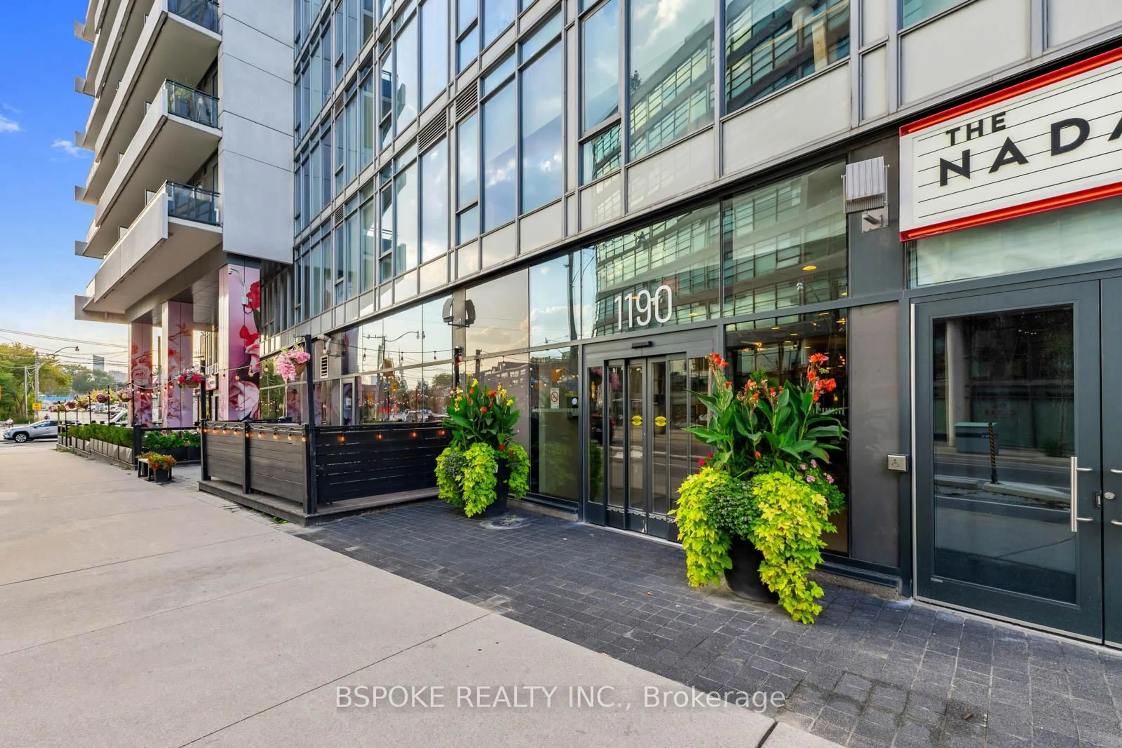 Unknown for 1190 Dundas St #805, Toronto Ontario M4M 0C5